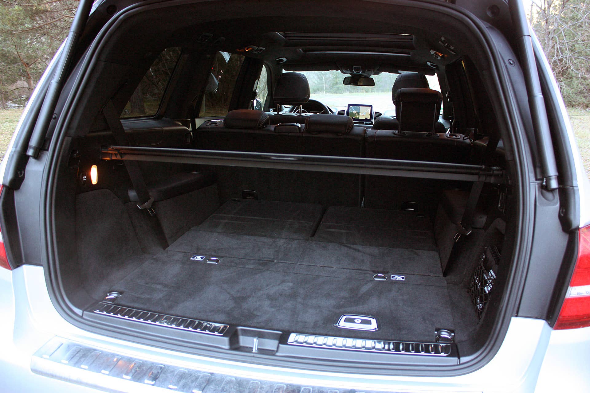 2017 Mercedes-Benz GLS-Class rear cargo area