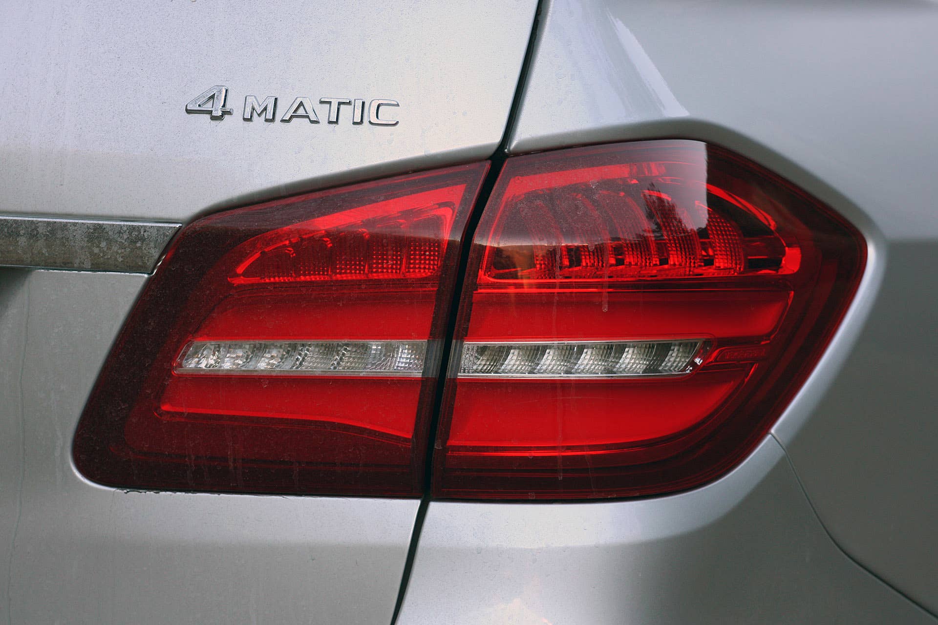 2017 Mercedes-Benz GLS-Class taillight