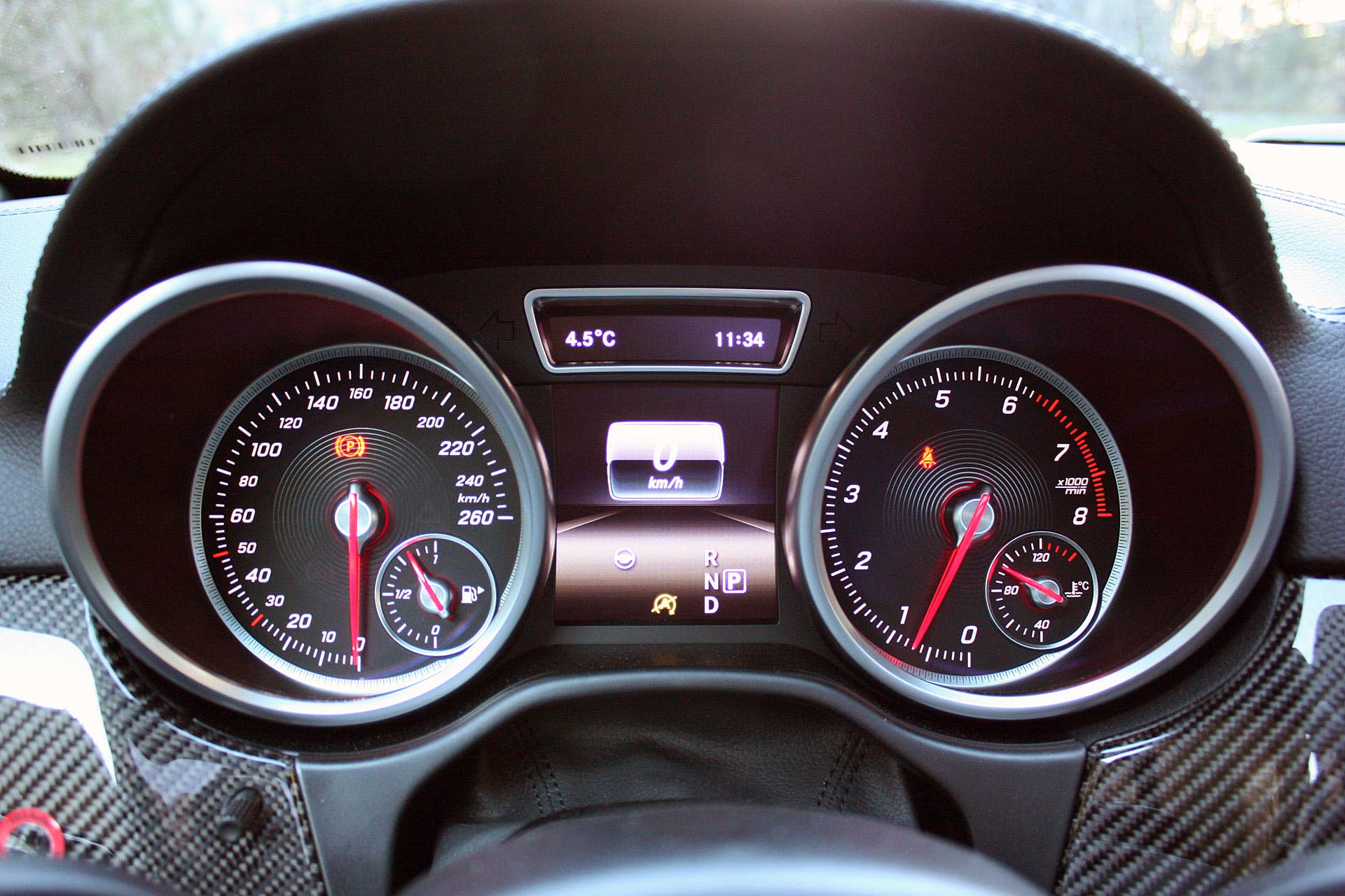 2017 Mercedes-Benz GLS-Class gauges
