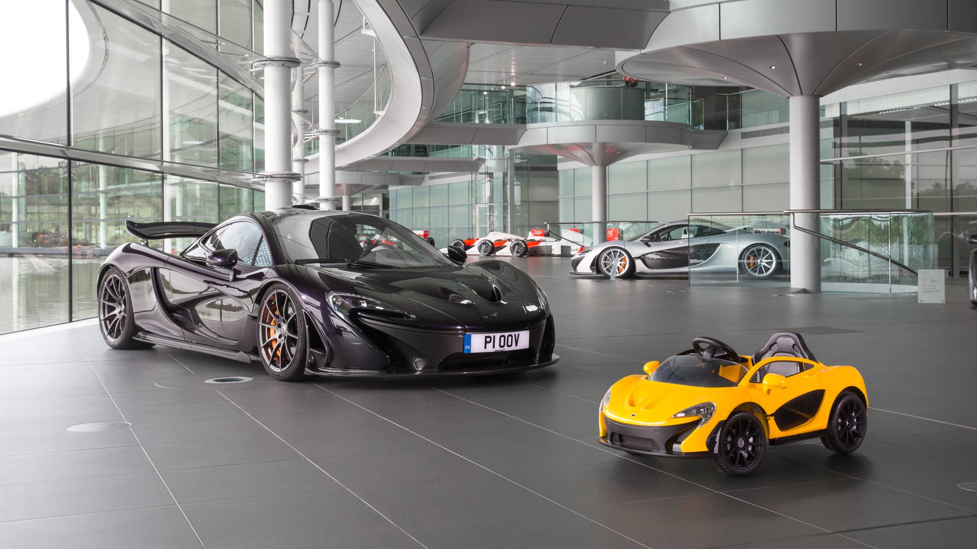 McLare P1 toy car with full-size McLaren P1
