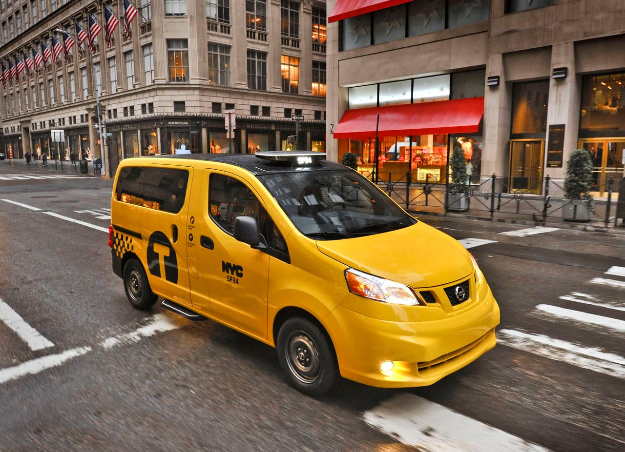 2014 Nissan NV200 Taxi - Street