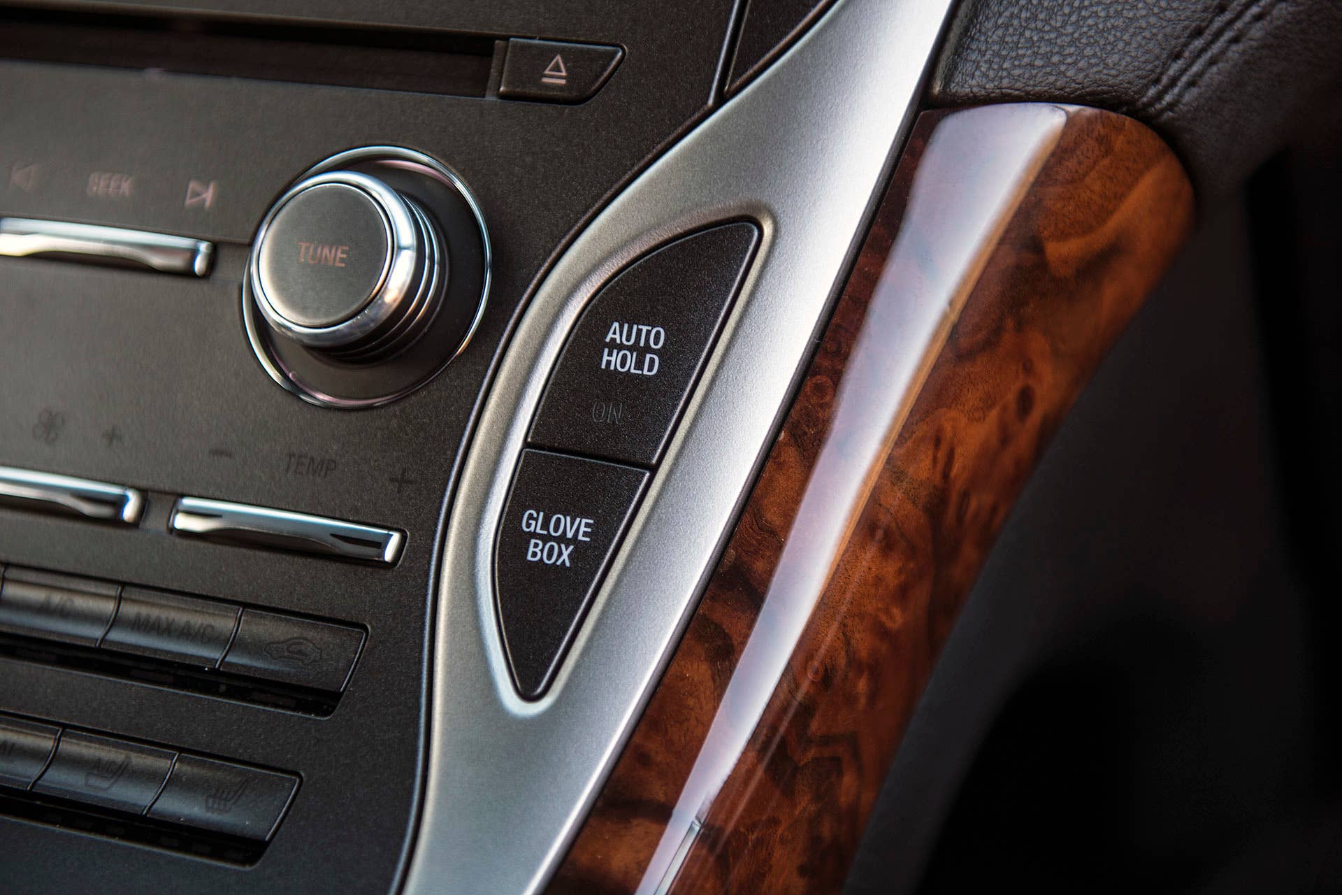 2016 Lincoln MKX wood trim