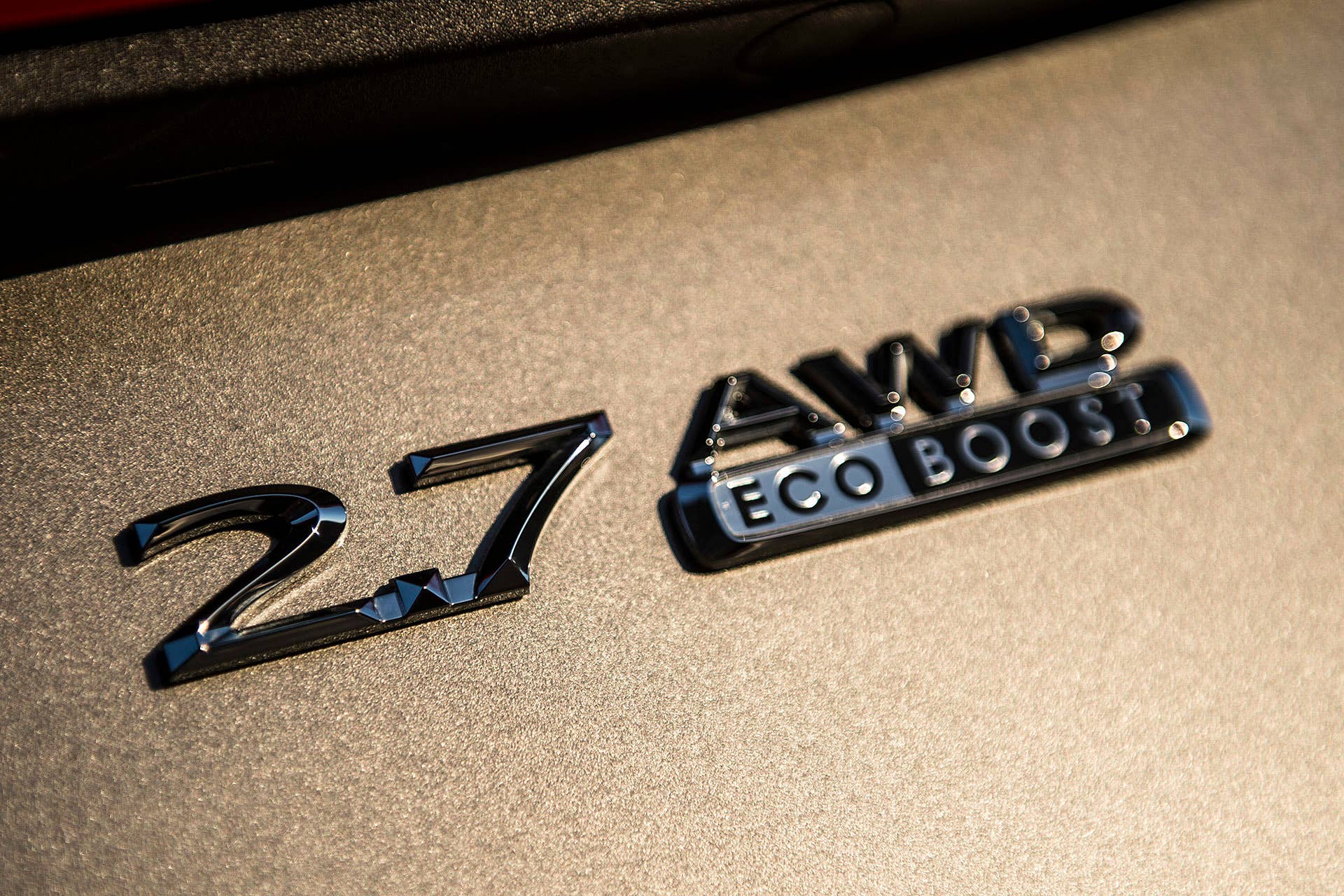 2016 Lincoln MKX badge