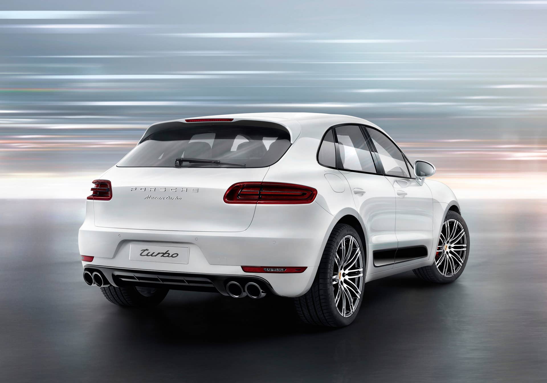 2016 Porsche Macan accessories rear 3/4