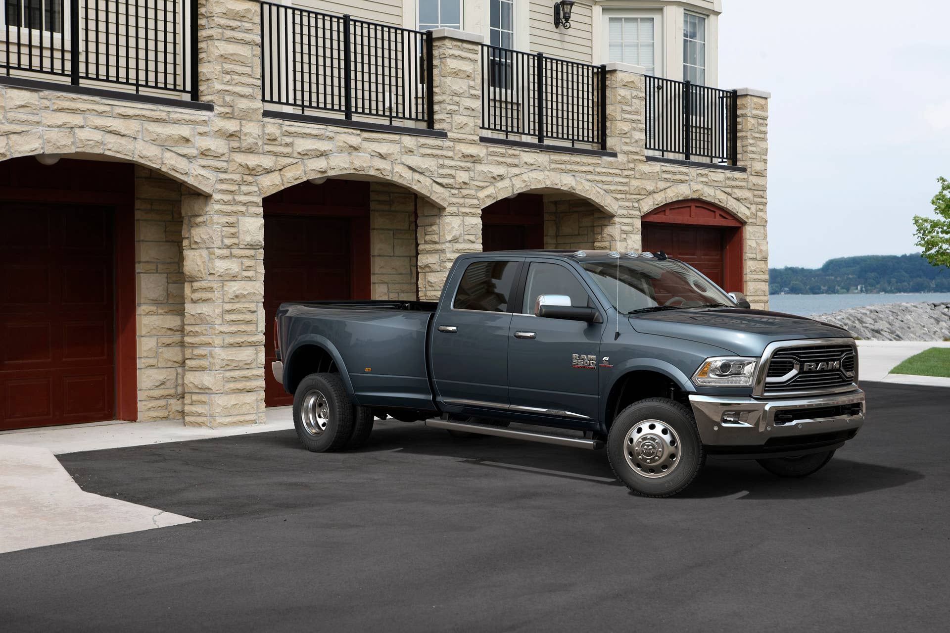 blue 2016 ram 2500