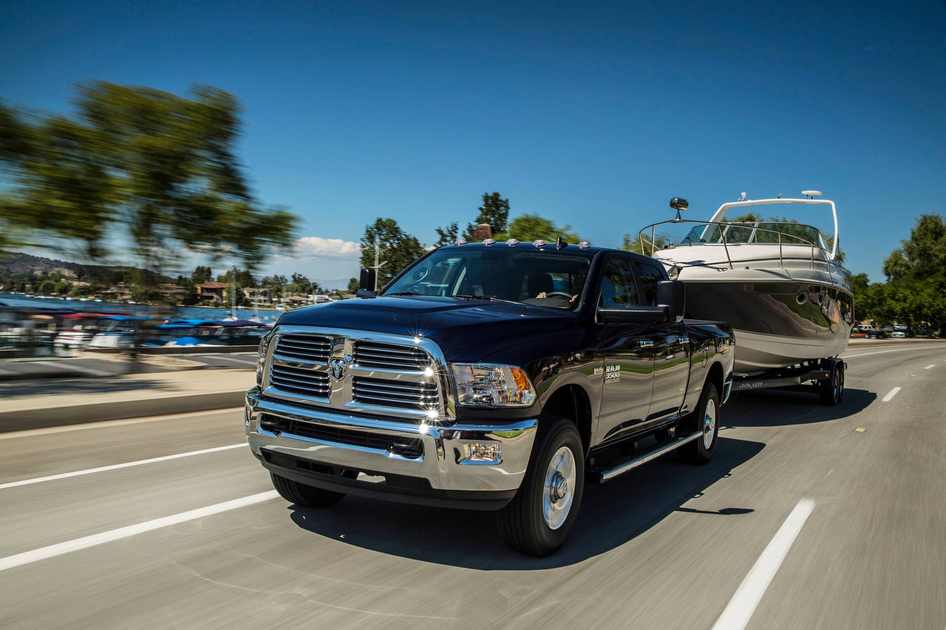black 2016 ram heavy duty hauling