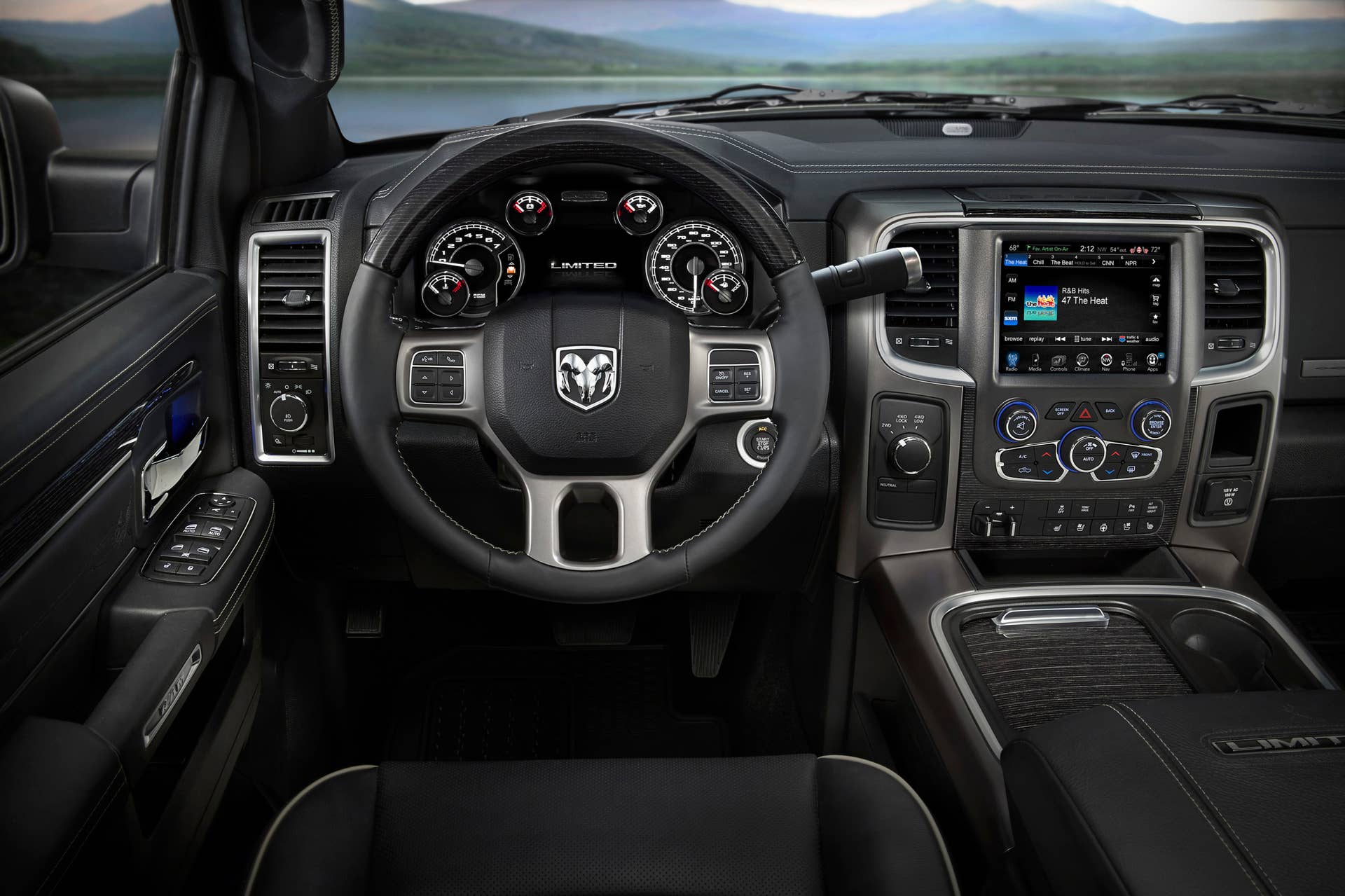 2016 ram 2500 heavy duty instrument panel