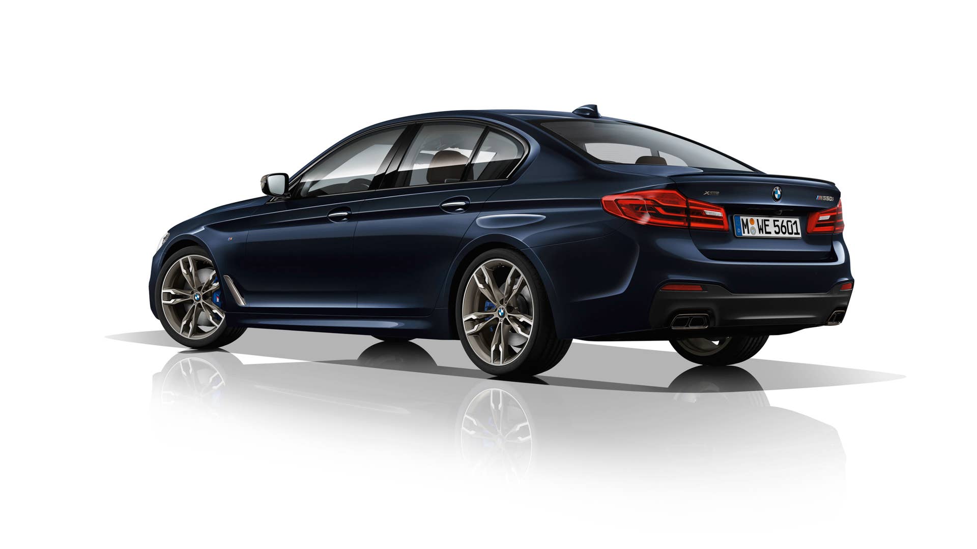 2017 BMW 5 Series rear 3/4 3