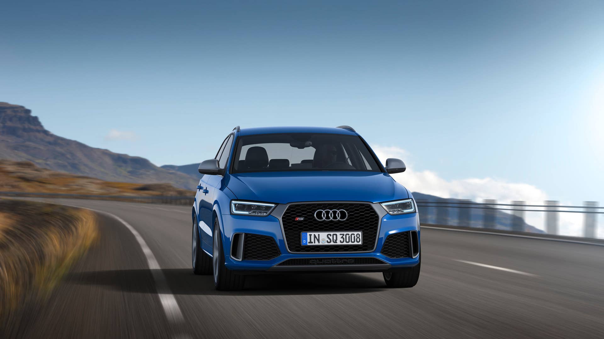 2016 Audi RS Q3 Performance moving front