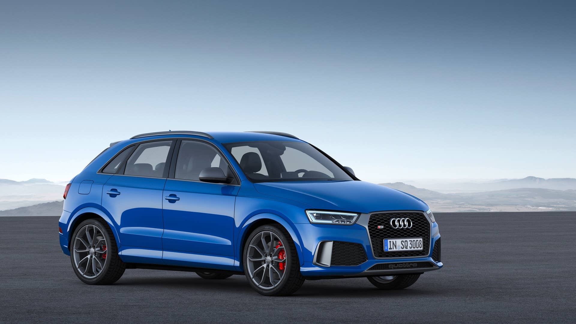 Audi RS Q3 Performance static front 3/4