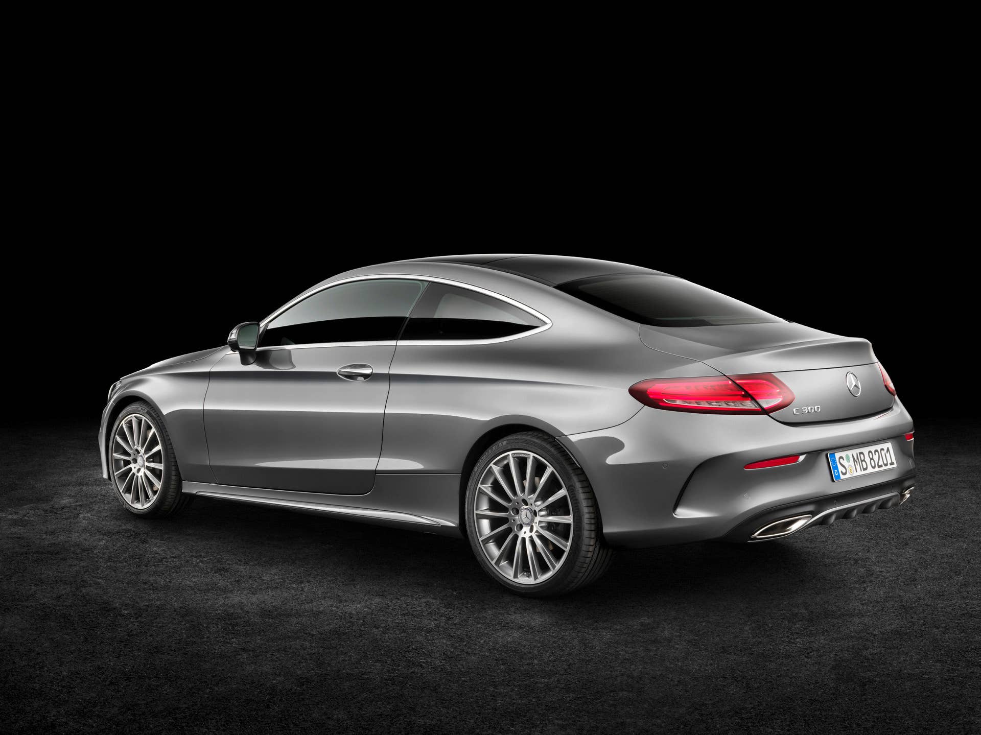 coupe c-class mercedes trunk rear
