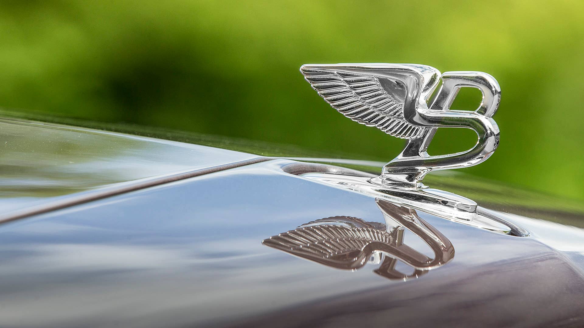 2017 Bentley Mulsanne hood ornament