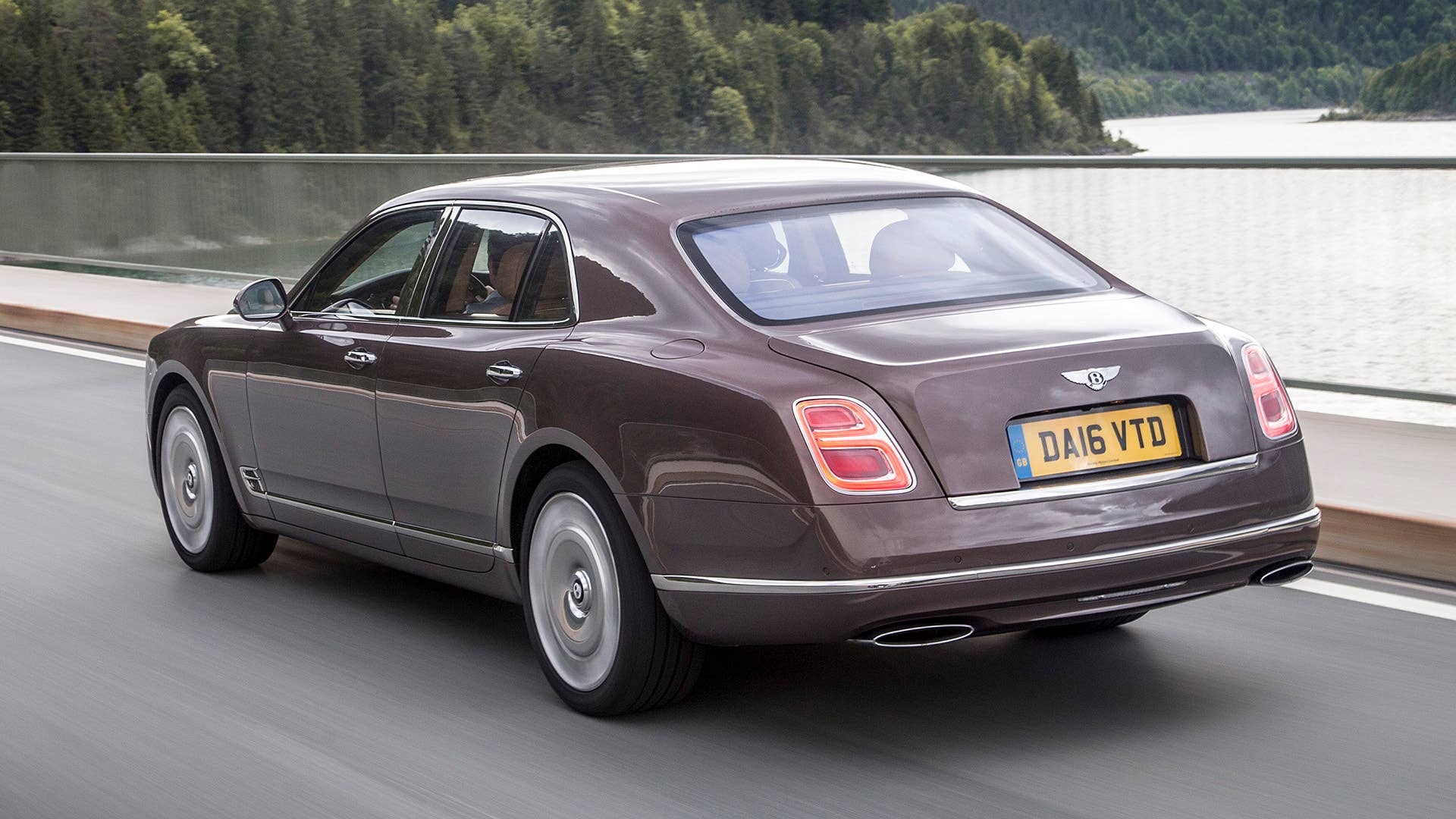 2017 Bentley Mulsanne driving