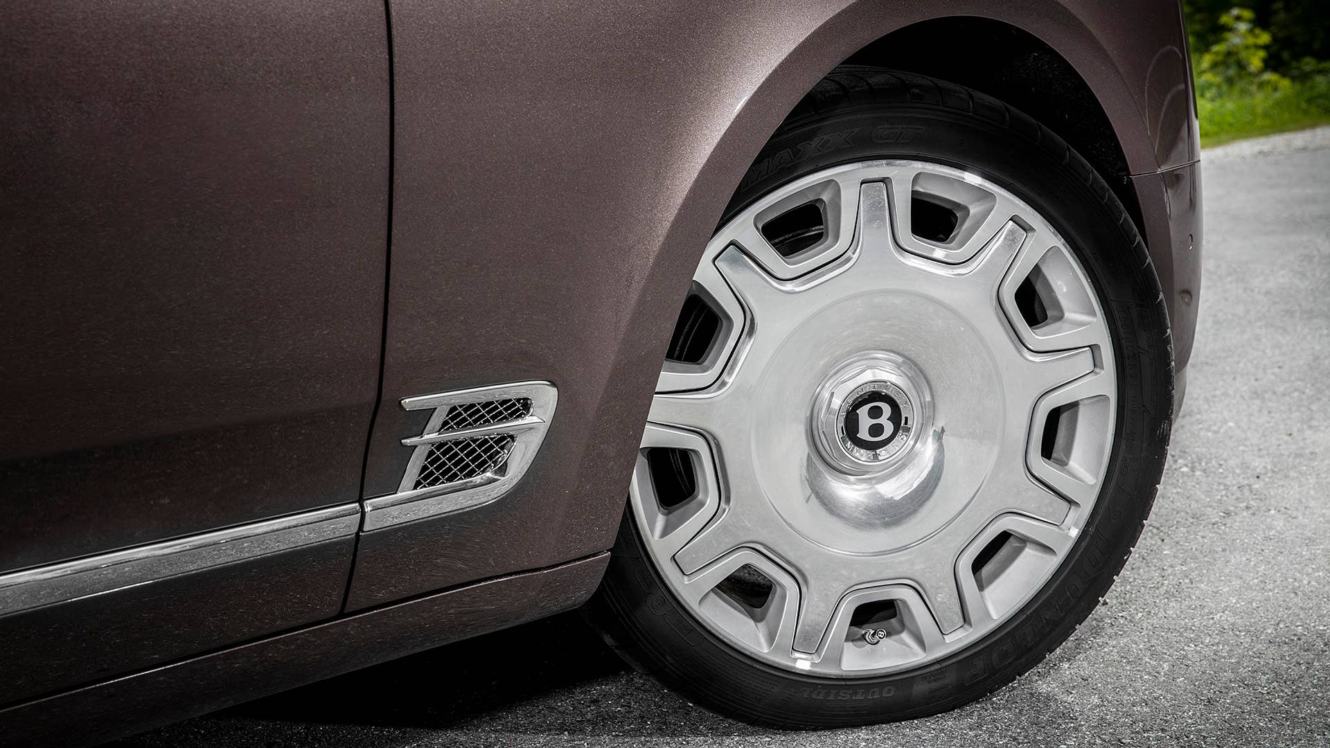 2017 Bentley Mulsanne wheel