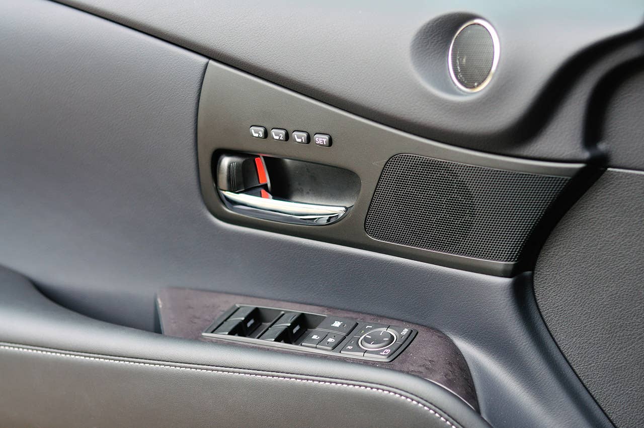 2013 Lexus RX 350 F Sport door controls