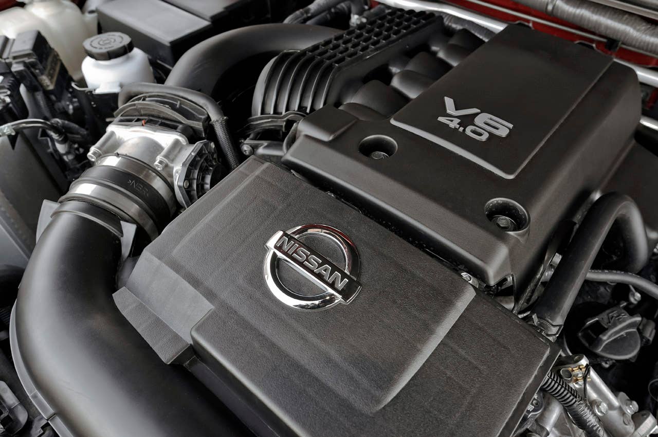 2012 Nissan Frontier Crew Cab 4x4 engine