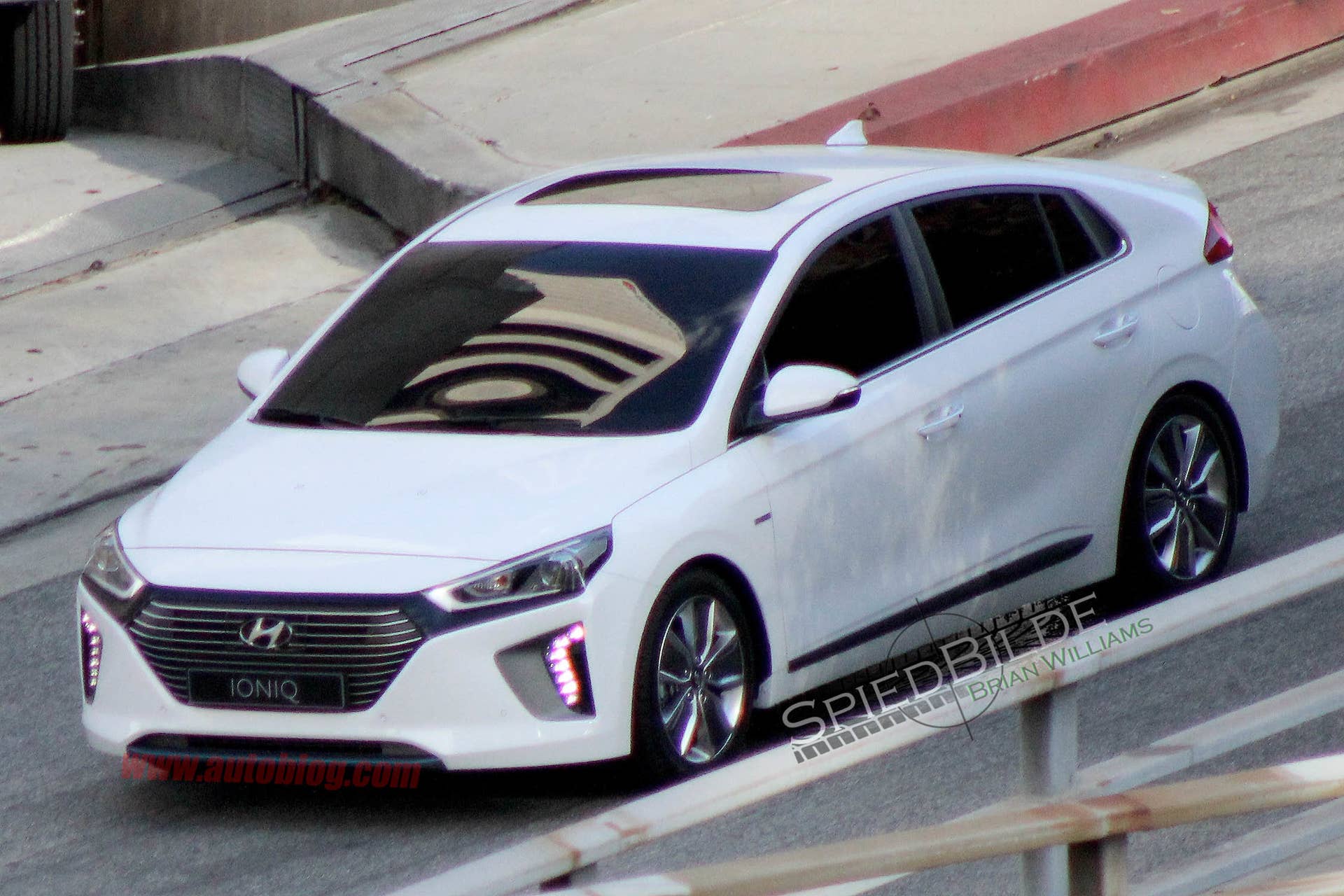 2017 Hyundai Ioniq front 3/4 spied