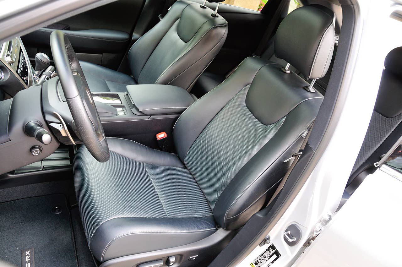 2013 Lexus RX 350 F Sport front seats