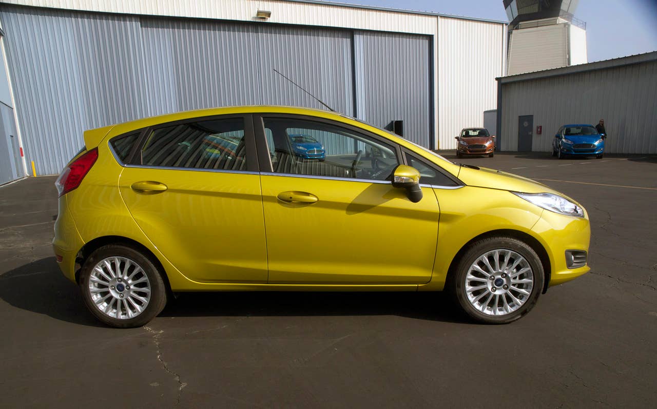 Ford Fiesta 1.0-liter Ecoboost side profile