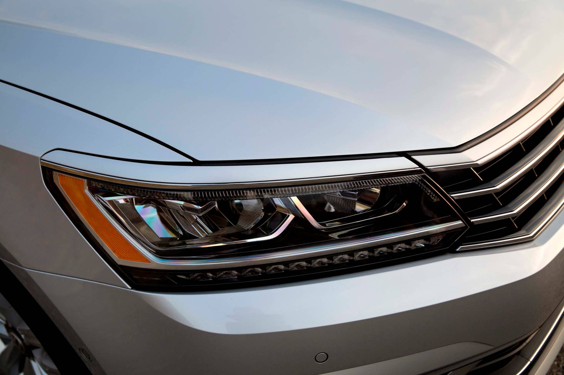 2016 volkswagen passat headlights