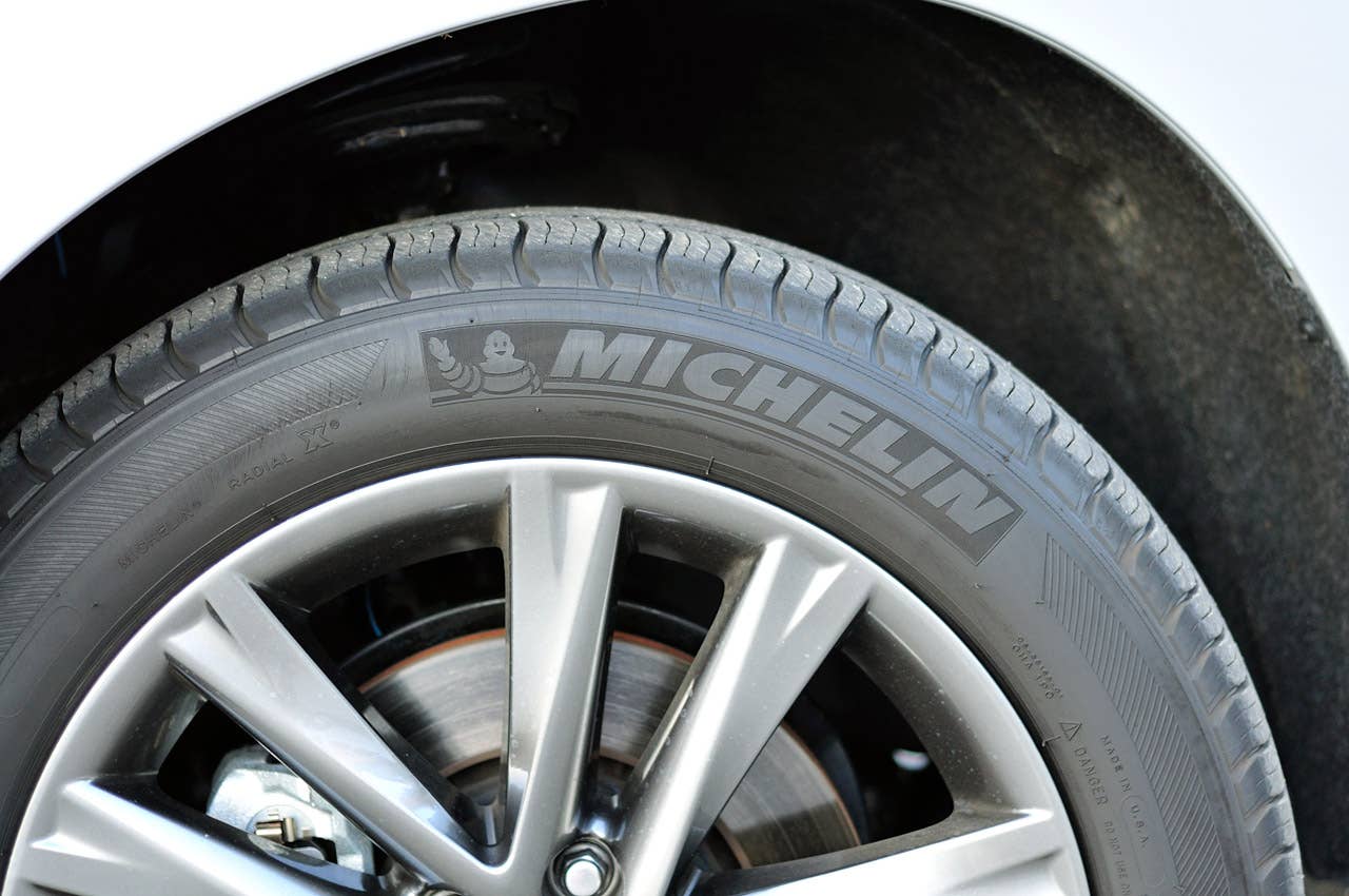 2013 Lexus RX 350 F Sport tire