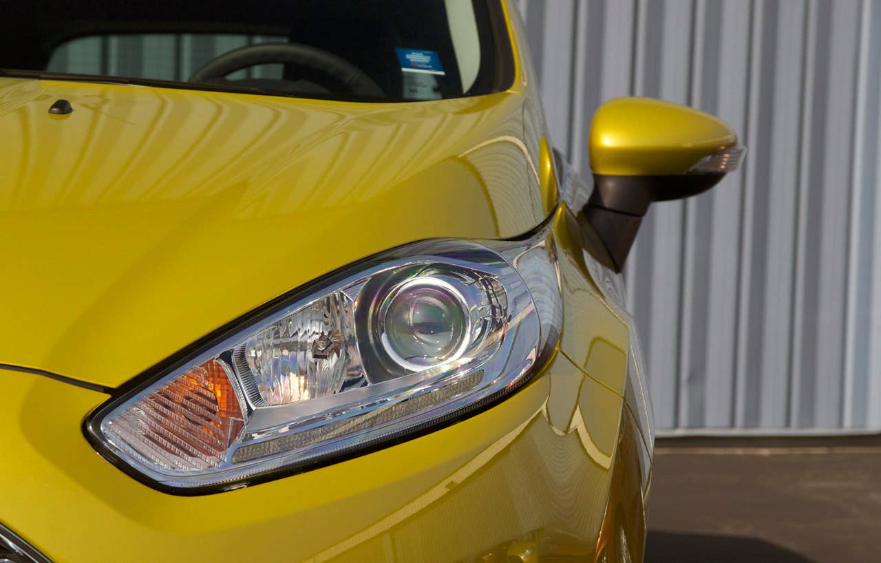 Ford Fiesta 1.0-liter Ecoboost headlight