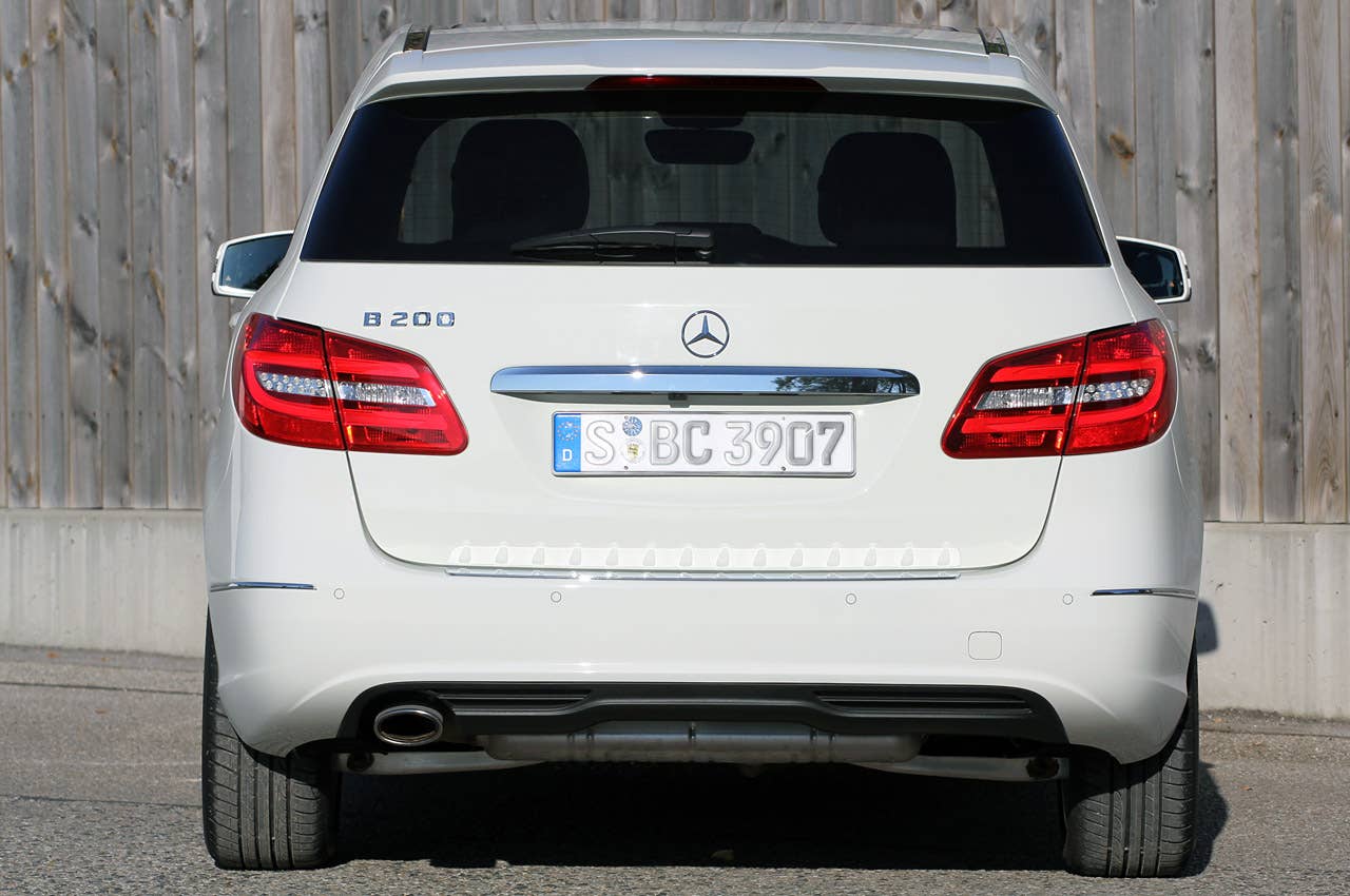 2012 Mercedes-Benz B-Class rear 3/4 view
