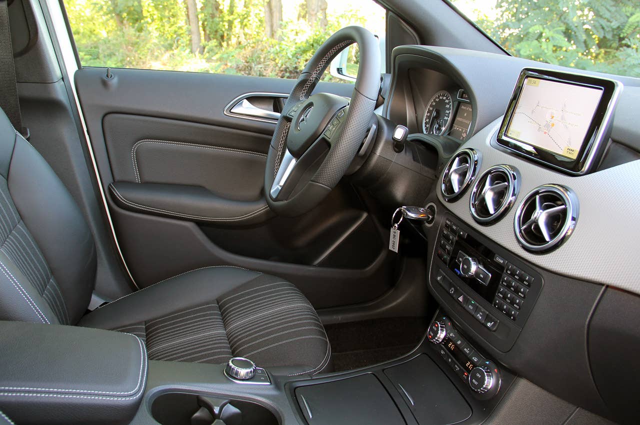 2012 Mercedes-Benz B-Class interior