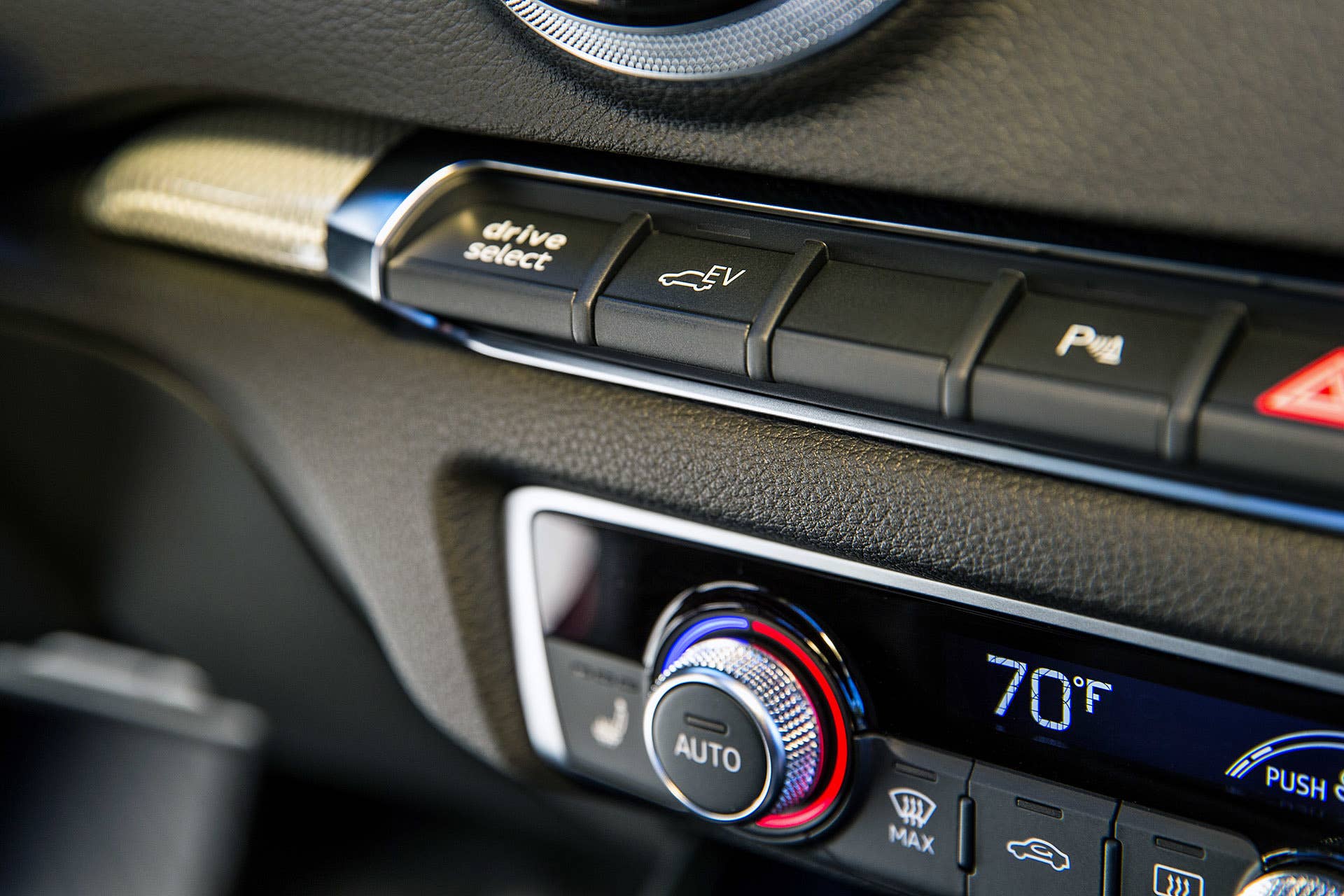2016 Audi A3 Sportback E-Tron ev button
