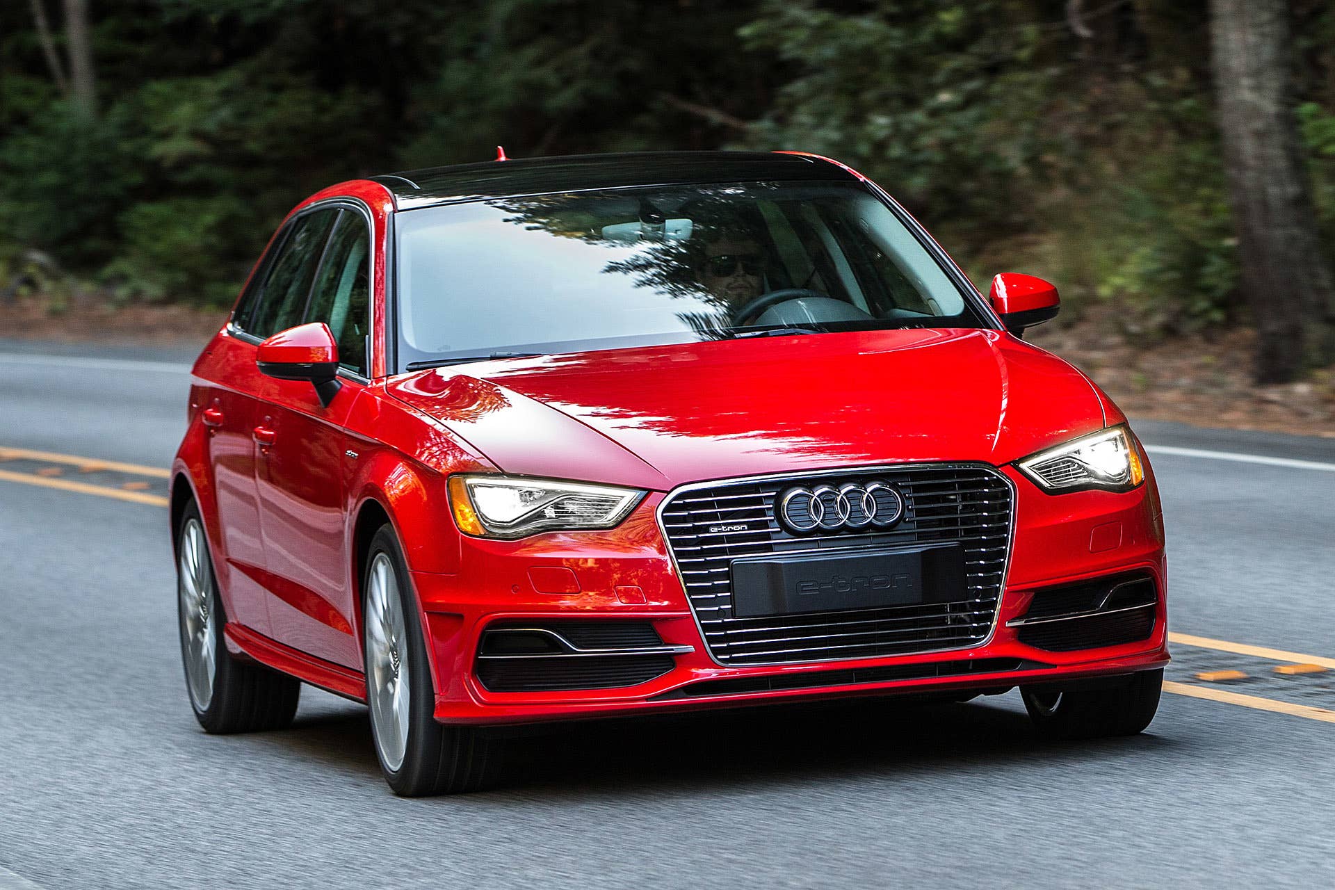 2016 Audi A3 Sportback E-Tron driving