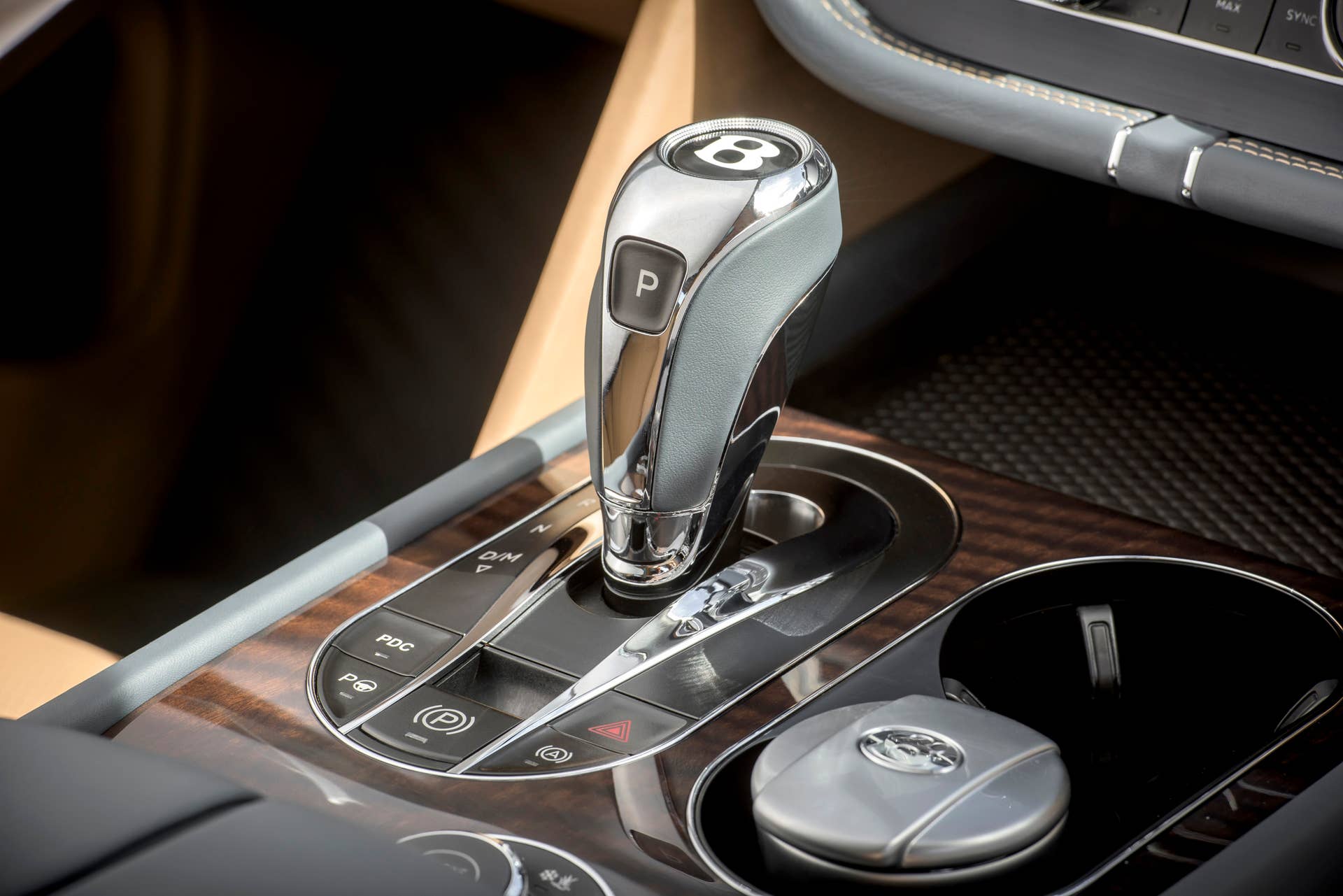 Bentley Bentayga shifter transmission
