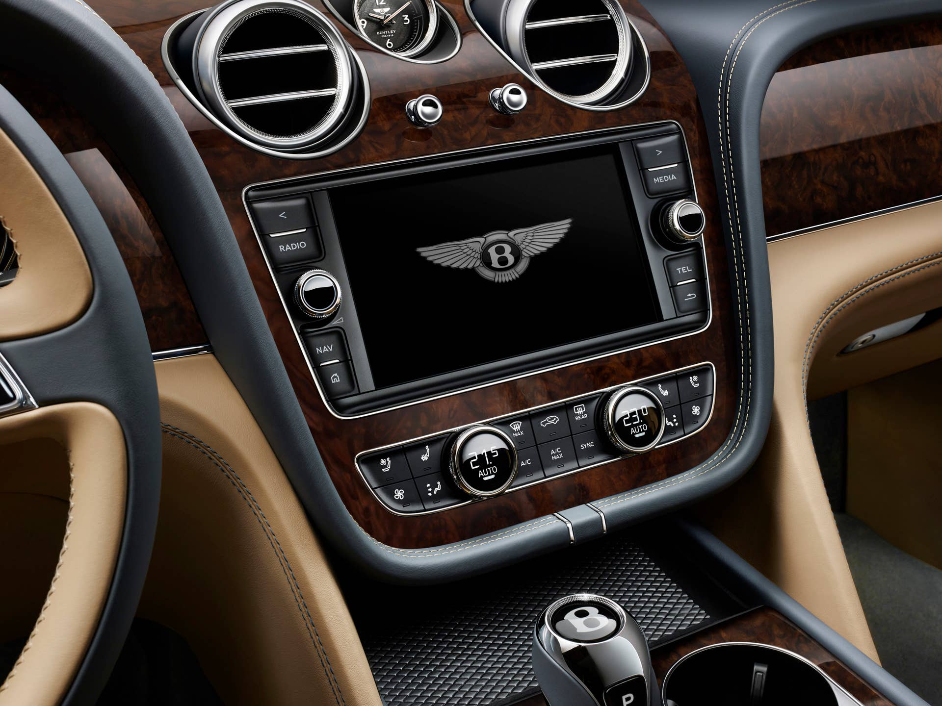 Bentley Bentayga dashboard center console