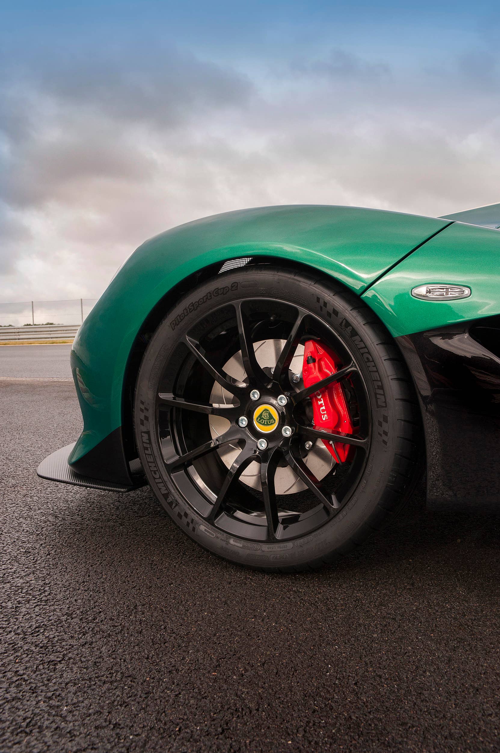Lotus 3-Eleven wheel