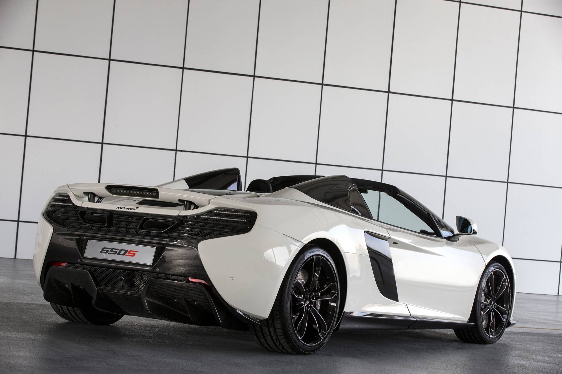 McLaren 650S Spider Al Sahara 79 by MSO static rear 3/4 roof down