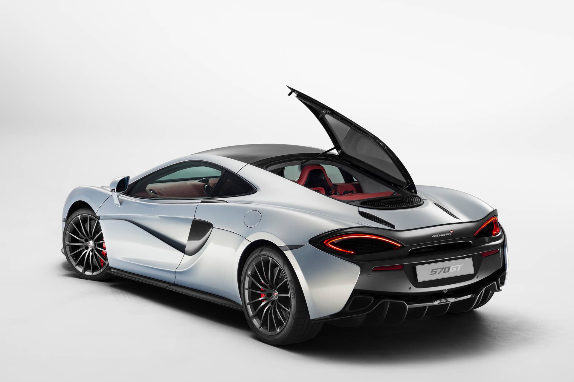 McLaren 570GT rear hatch
