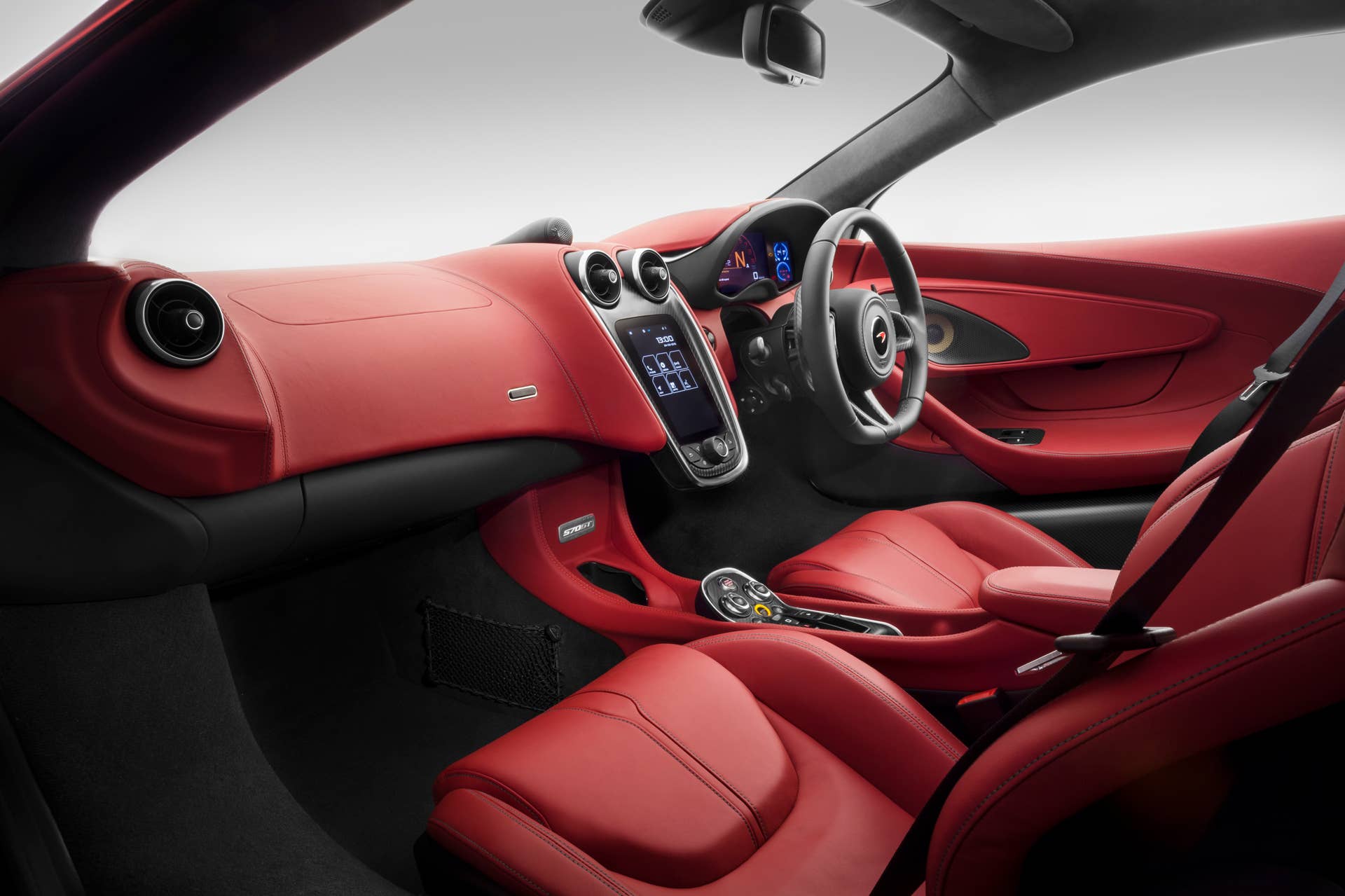 McLaren 570GT interior