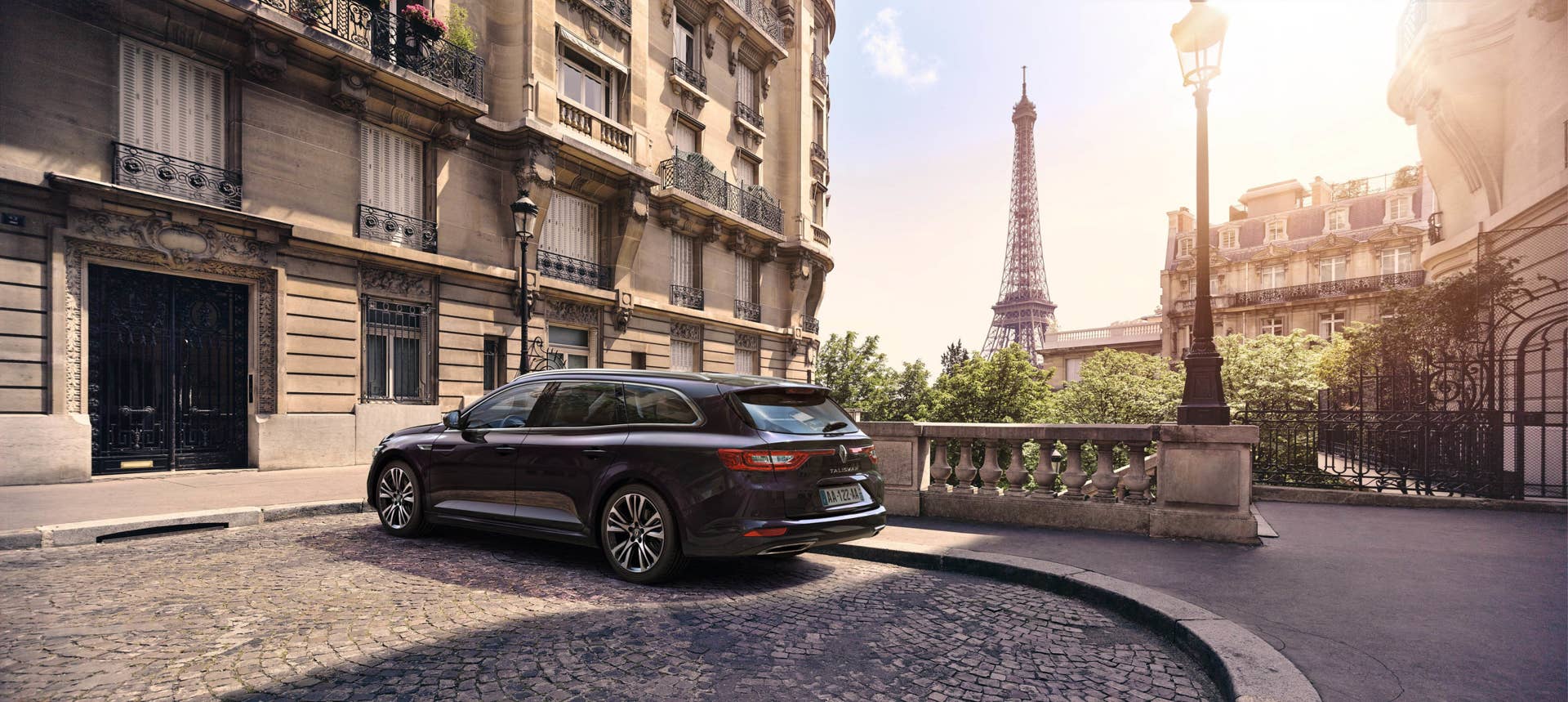 Renault Talisman Estate parked Paris
