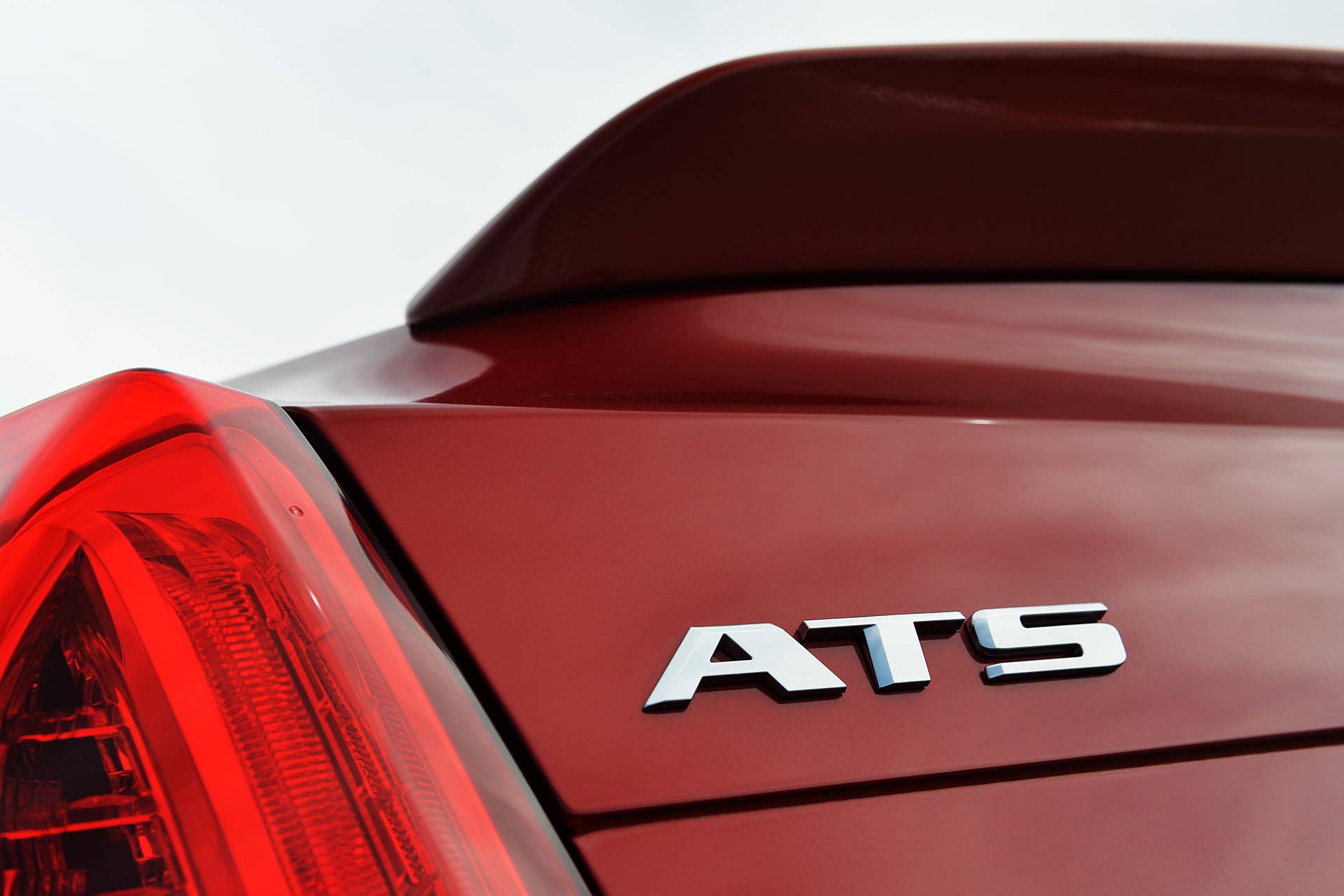 2016 Cadillac ATS-V badge