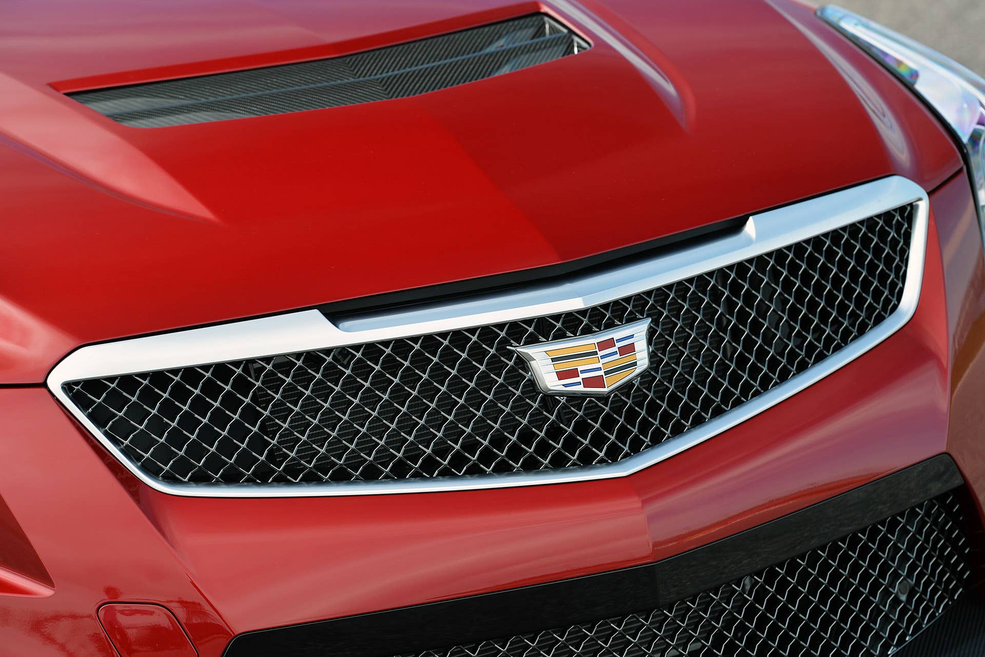 2016 Cadillac ATS-V grille