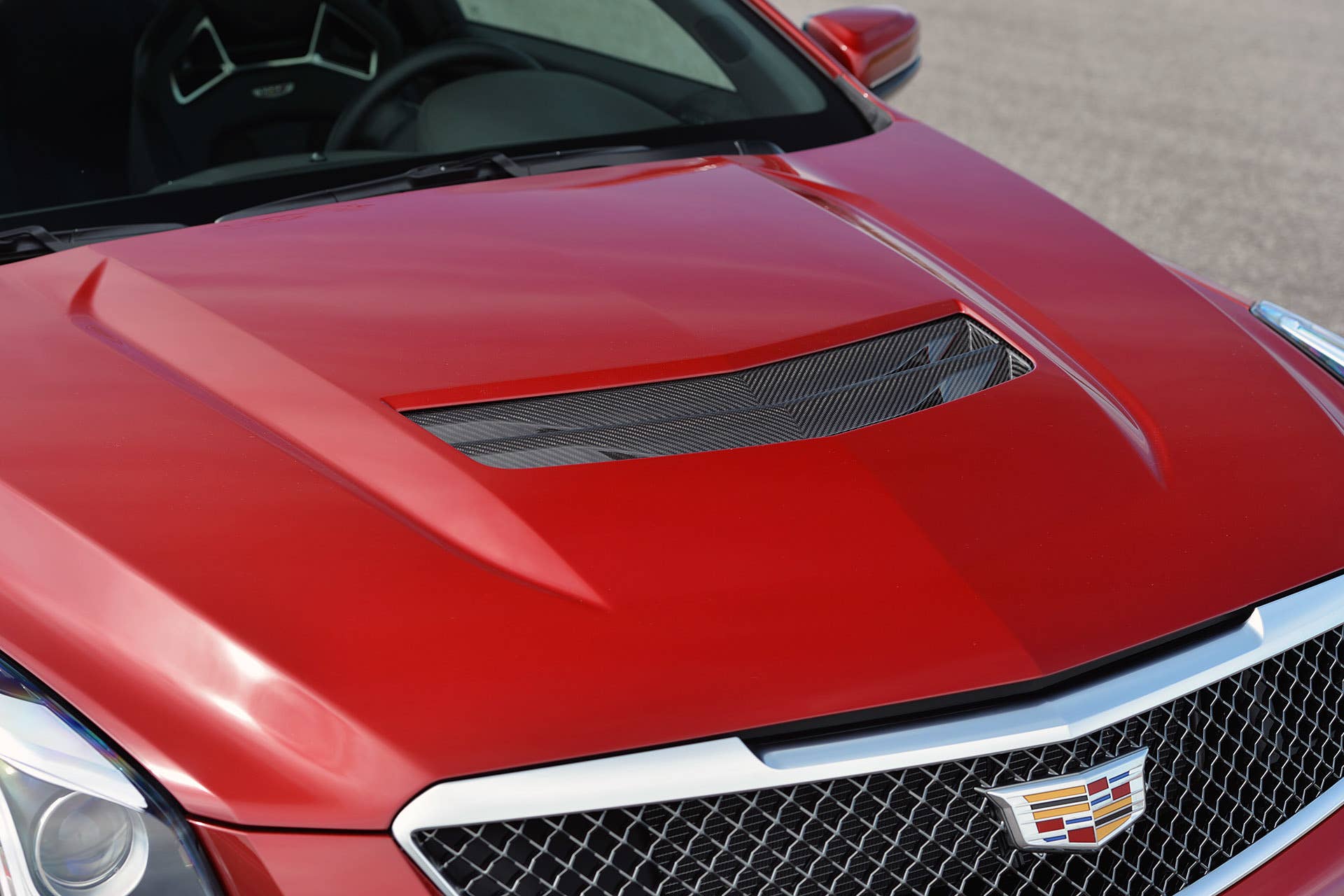 2016 Cadillac ATS-V hood