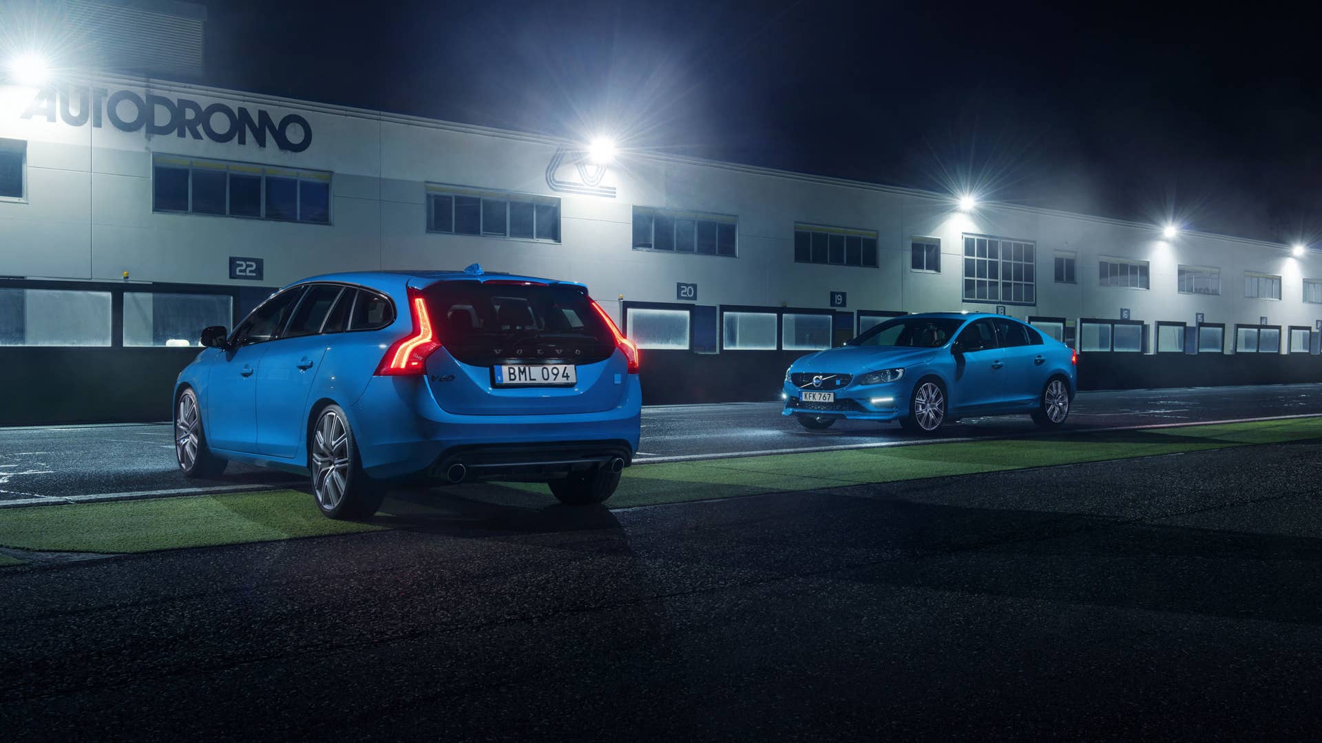 2017 volvo s60 and v60 polestar rear and side