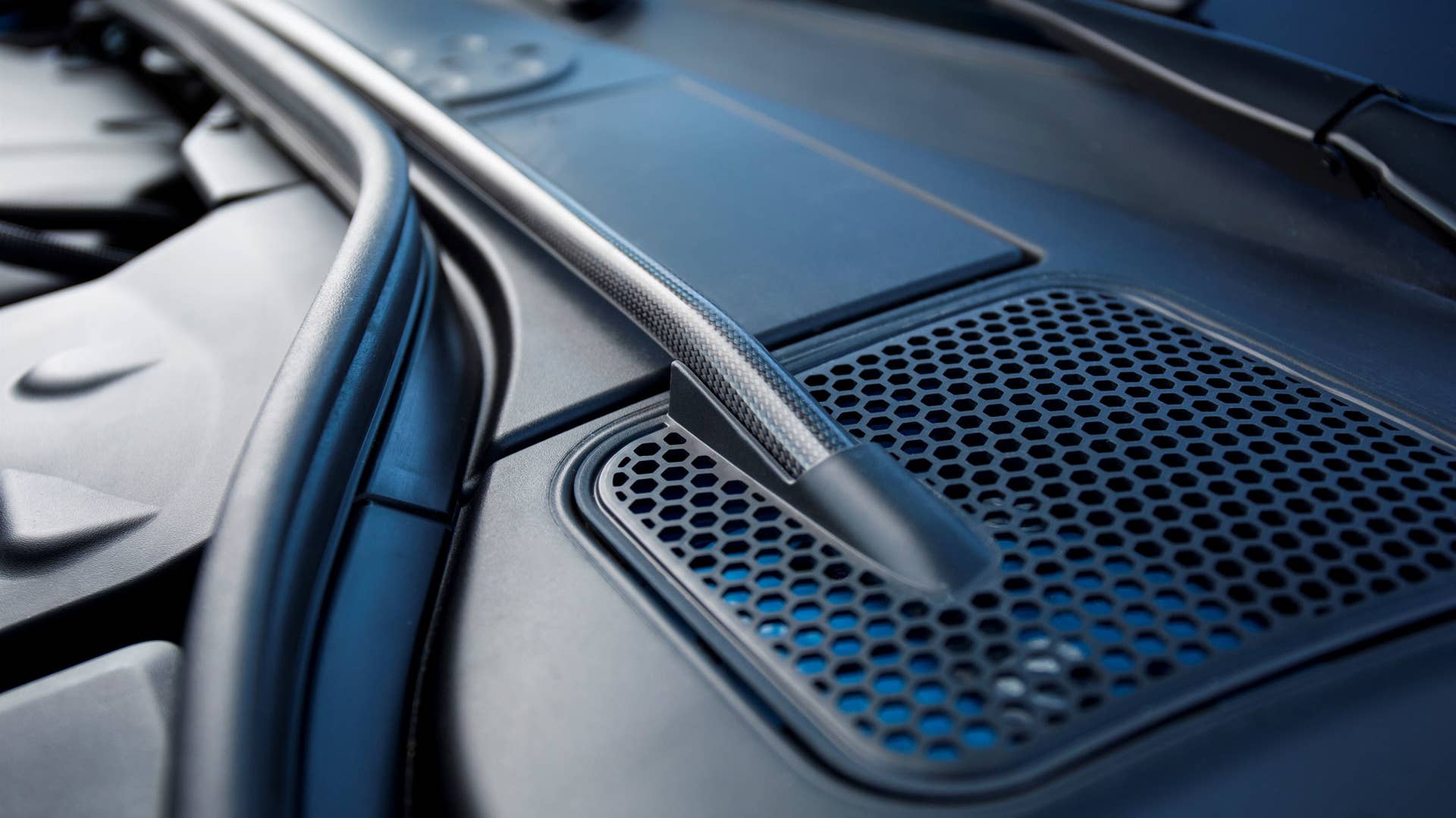 2017 volvo v60 and s60 polestar bar