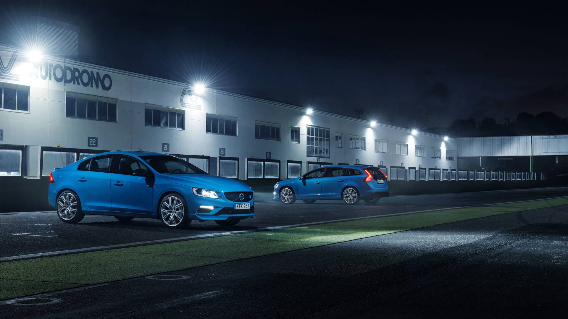 2017 volvo s60 and v60 polestar sides