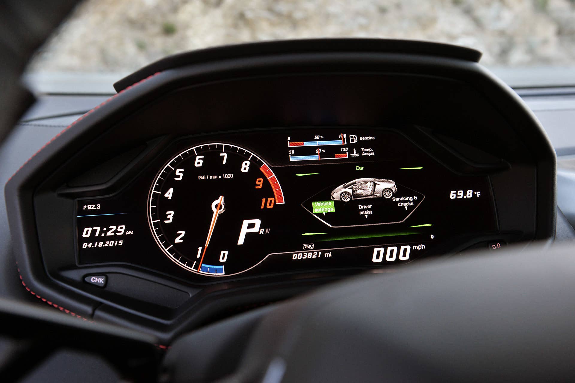 2015 Lamborghini Huracan LP 610-4 gauges