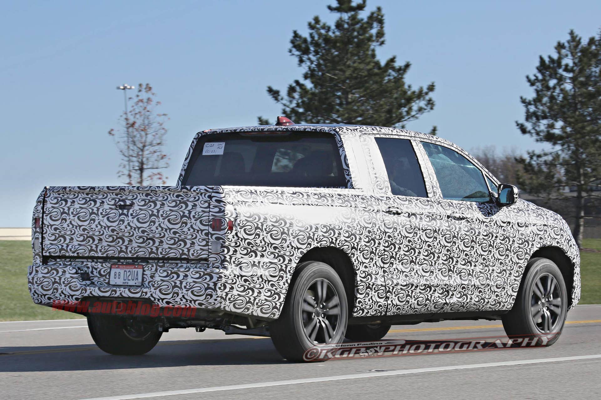 Honda Ridgeline spied rear 3/4