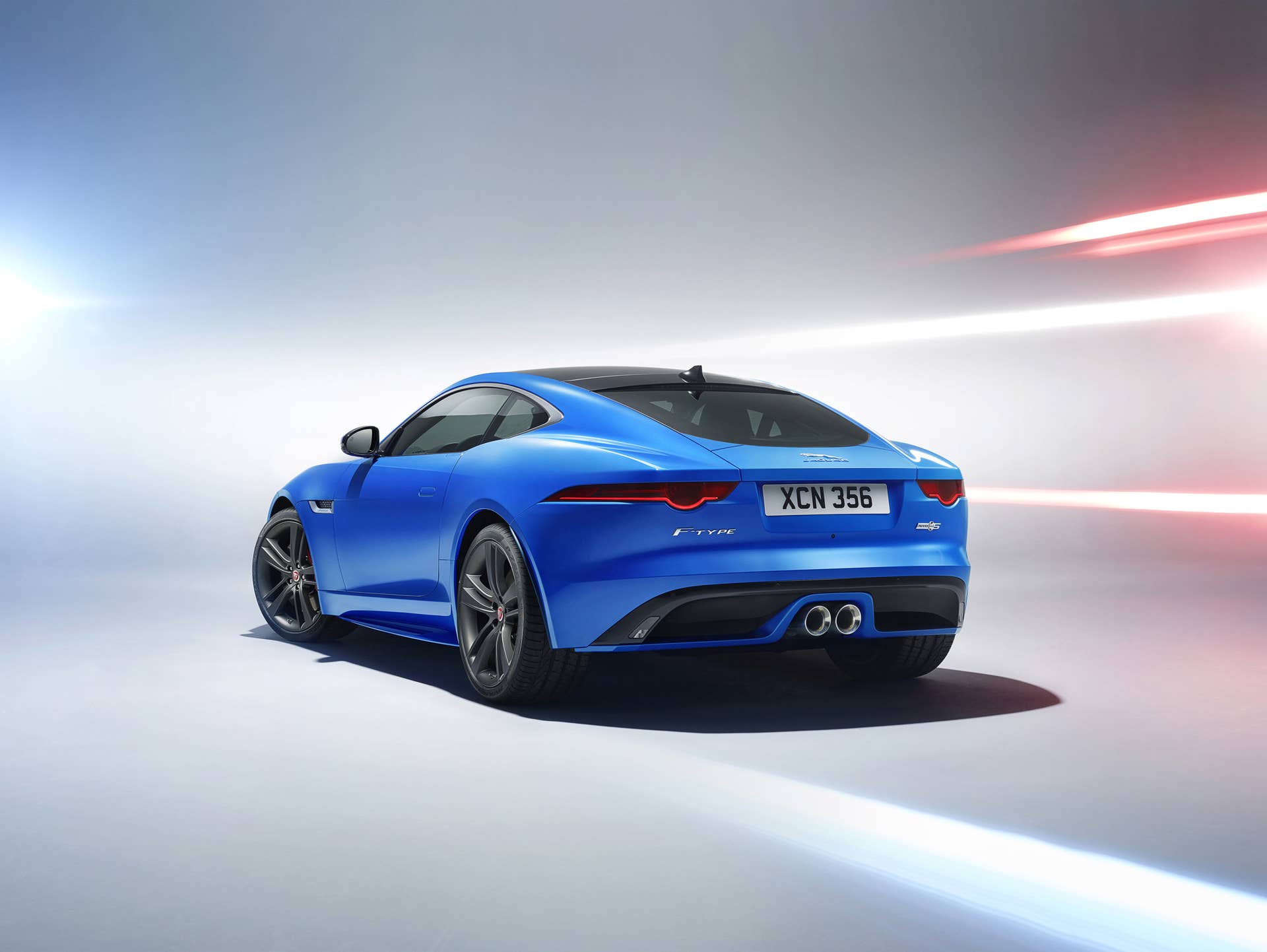Jaguar F-Type  British Design Edition rear 3/4