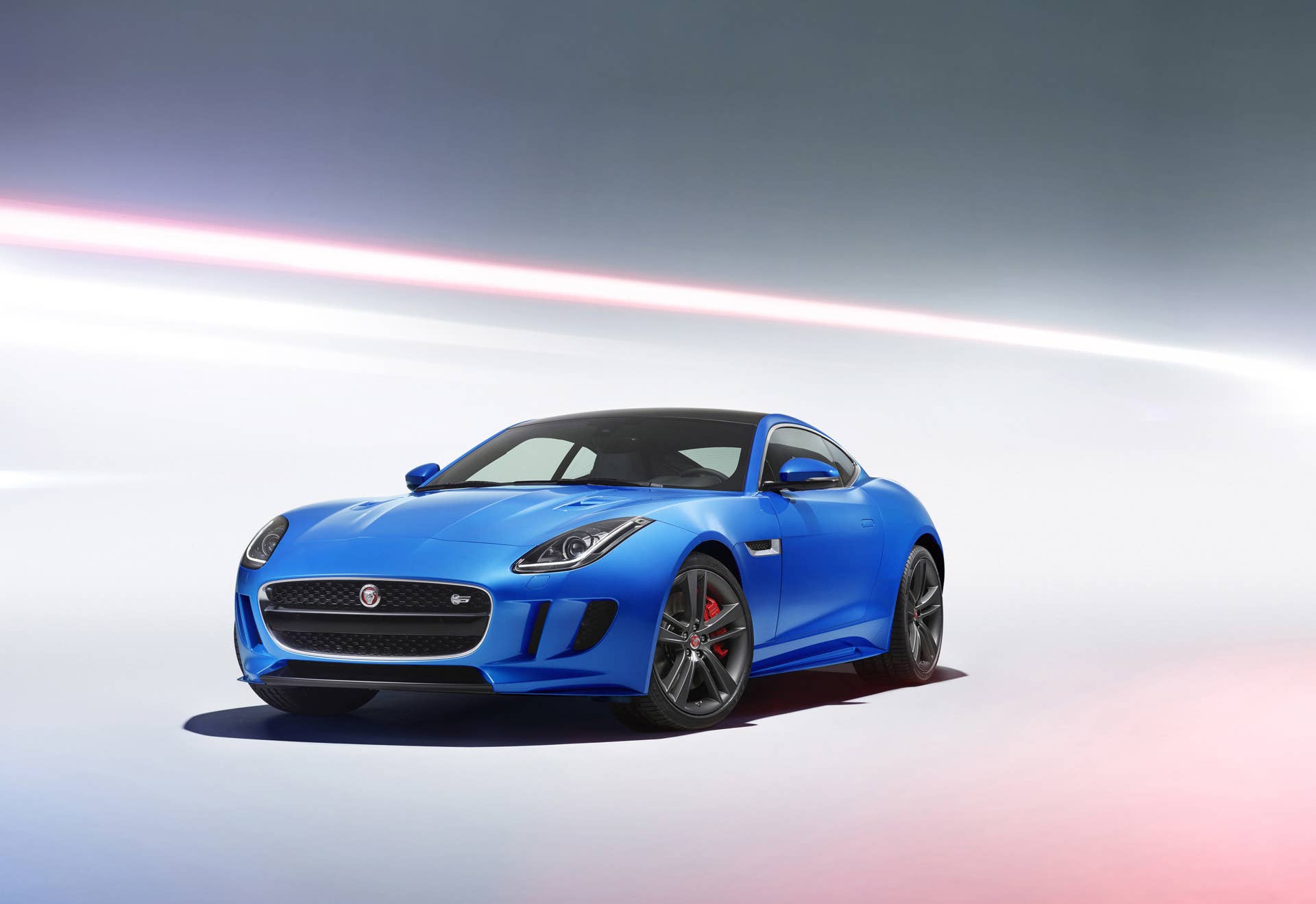 Jaguar F-Type British Design Edition front 3/4