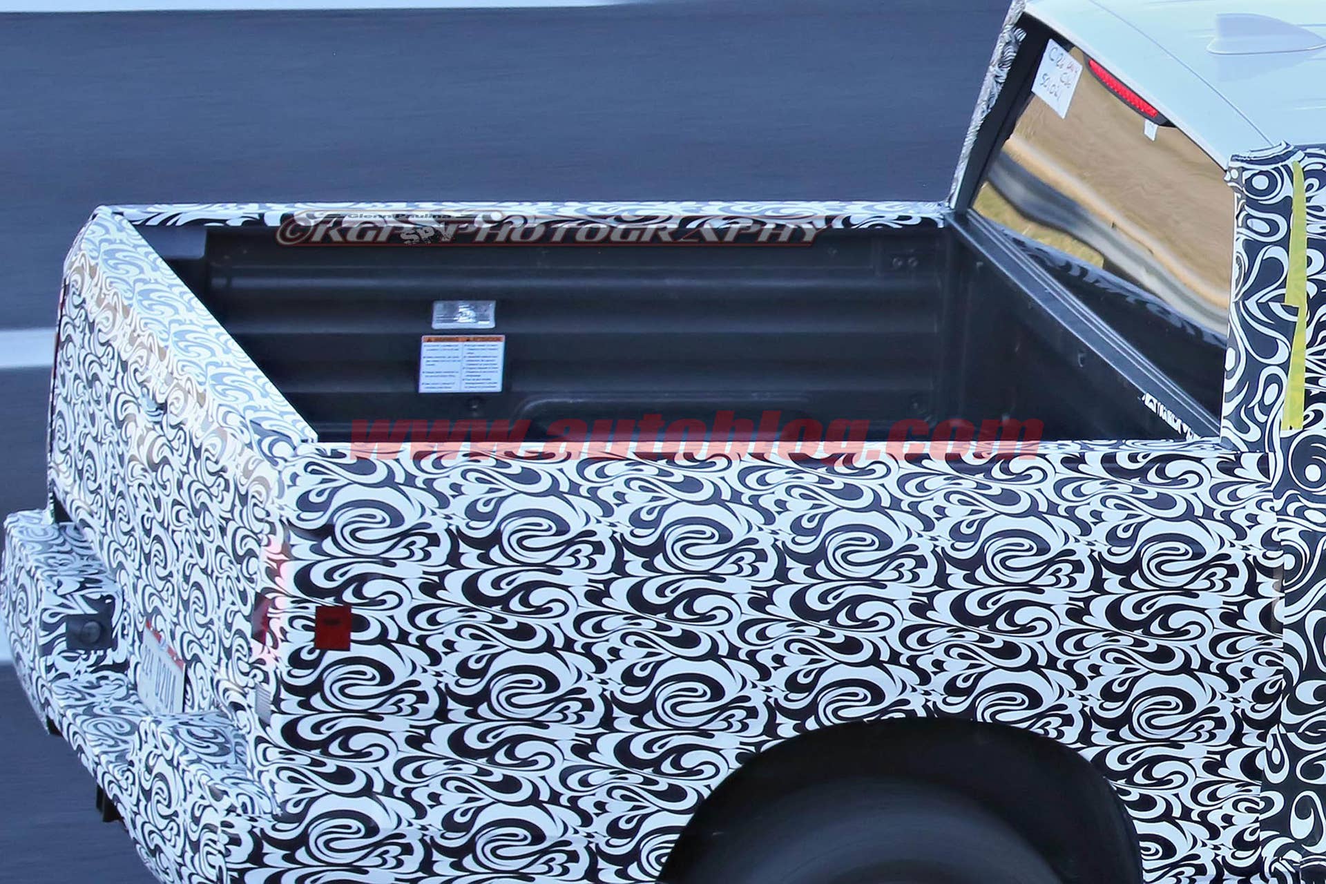 2017 Honda Ridgeline spied bed