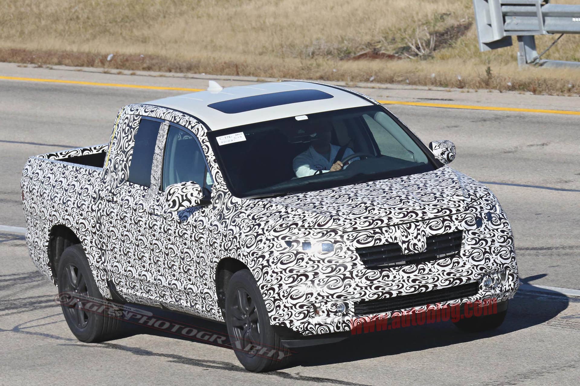 2017 Honda Ridgeline spied