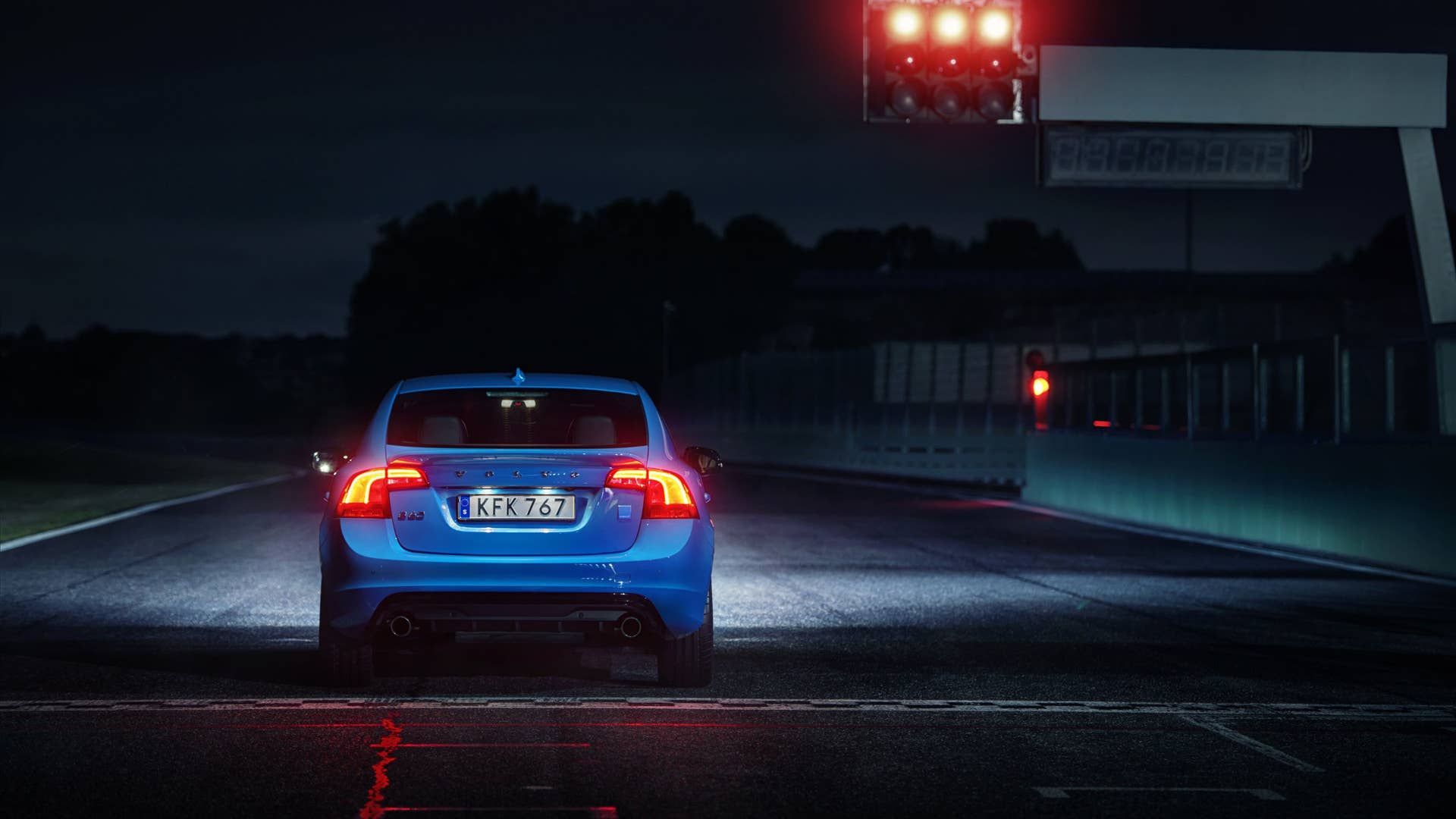 2017 volvo s60 polestar rear night